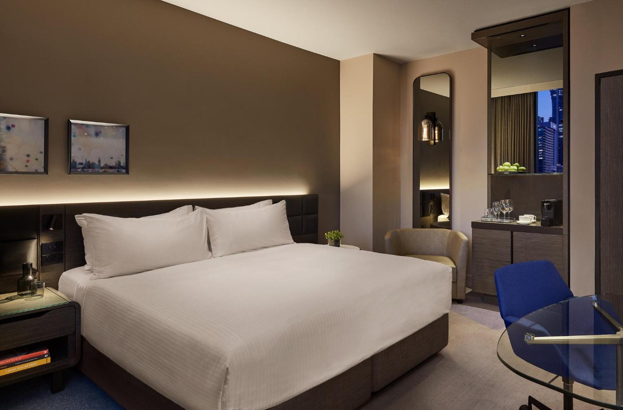 Standard King Room - Photo 2