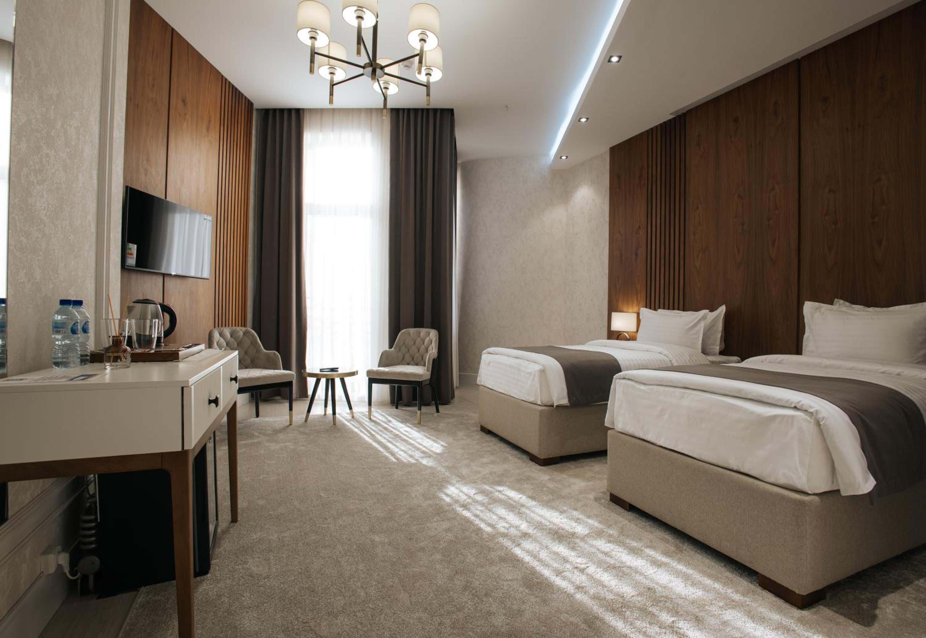 Twin Room with Private Bathroom photo 1