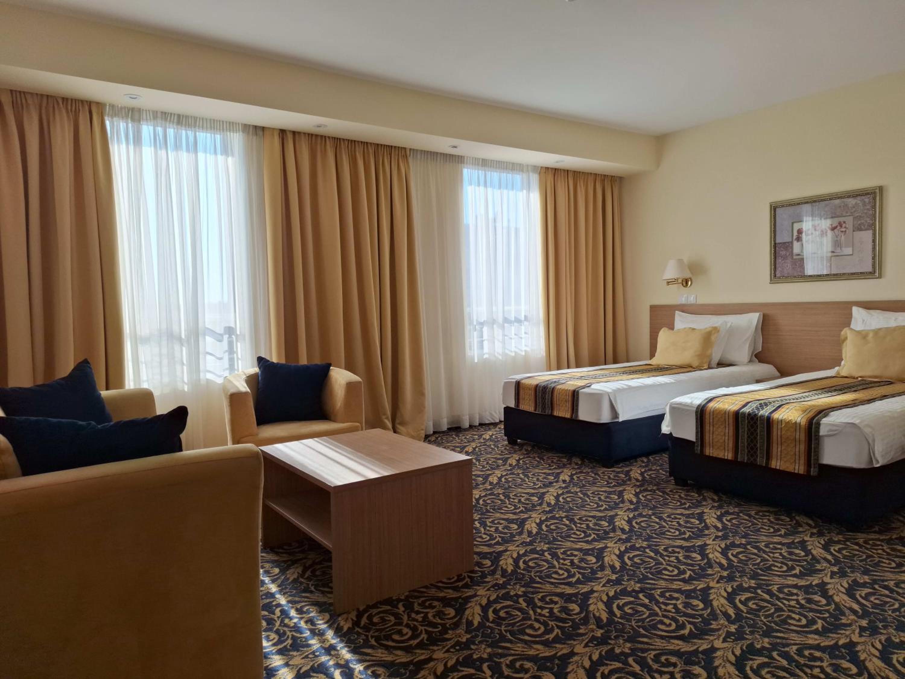 Comfort Twin Room