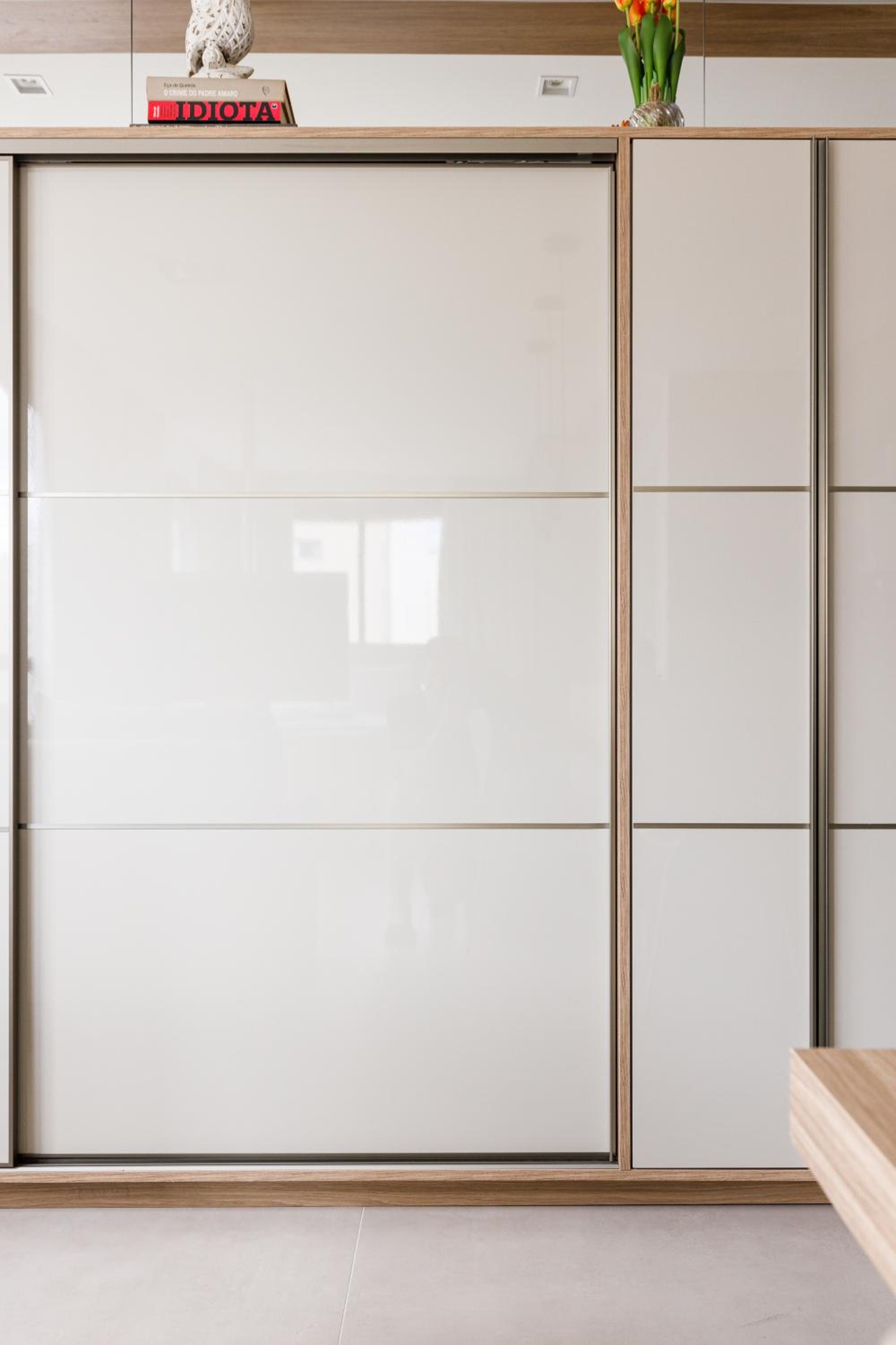 Apartment with Shower - Photo 6