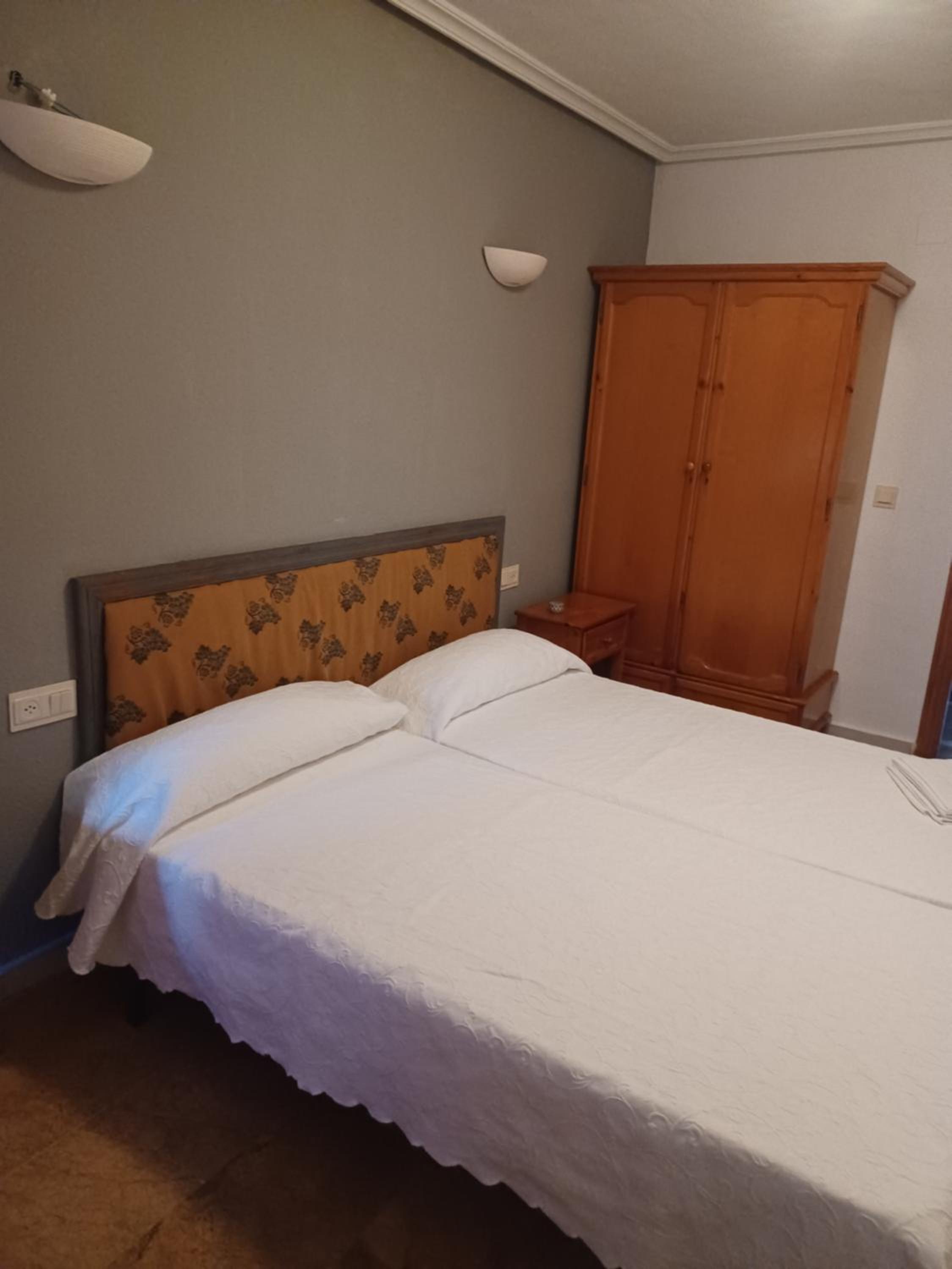 Habitación Doble con Baño Privado