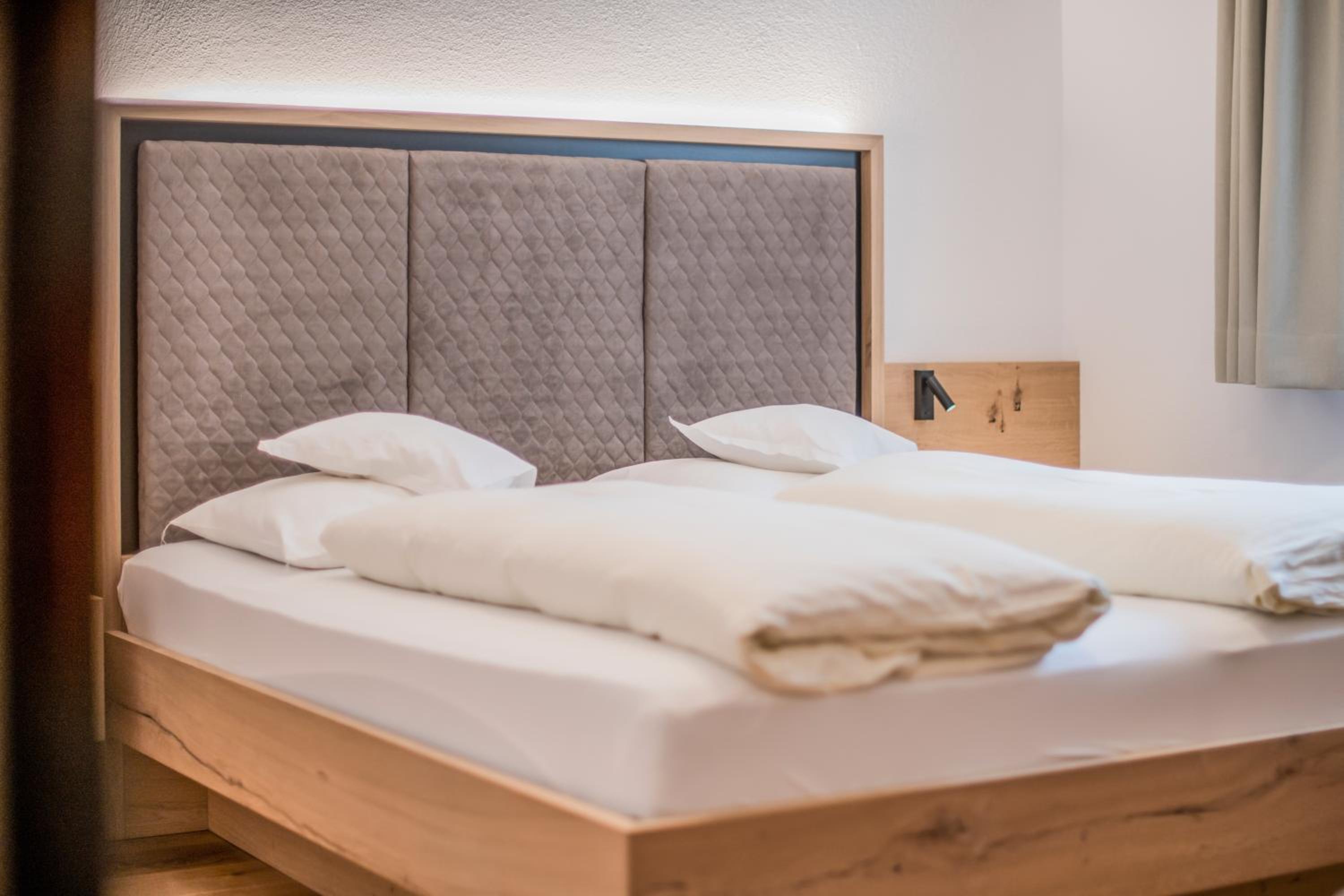 Basic Triple Room