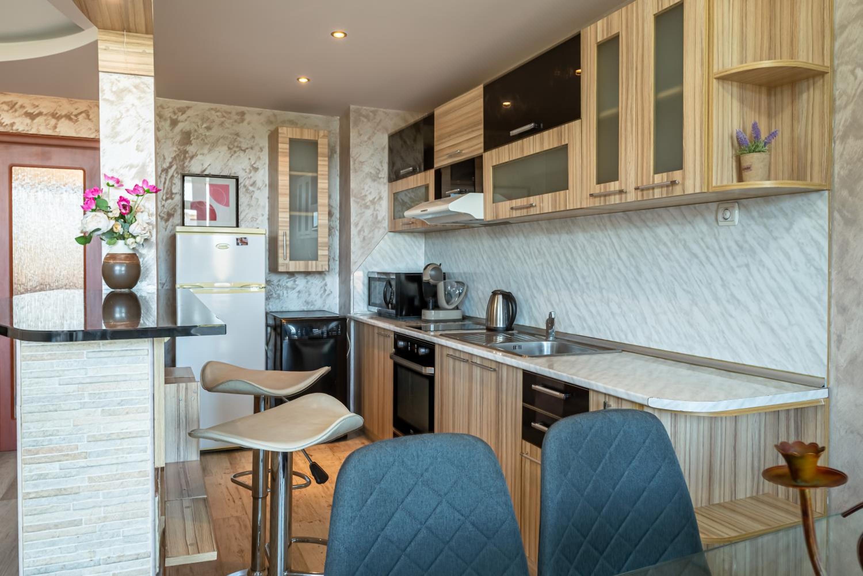 Two-Bedroom Apartment - 6 September Avenue - Photo 25