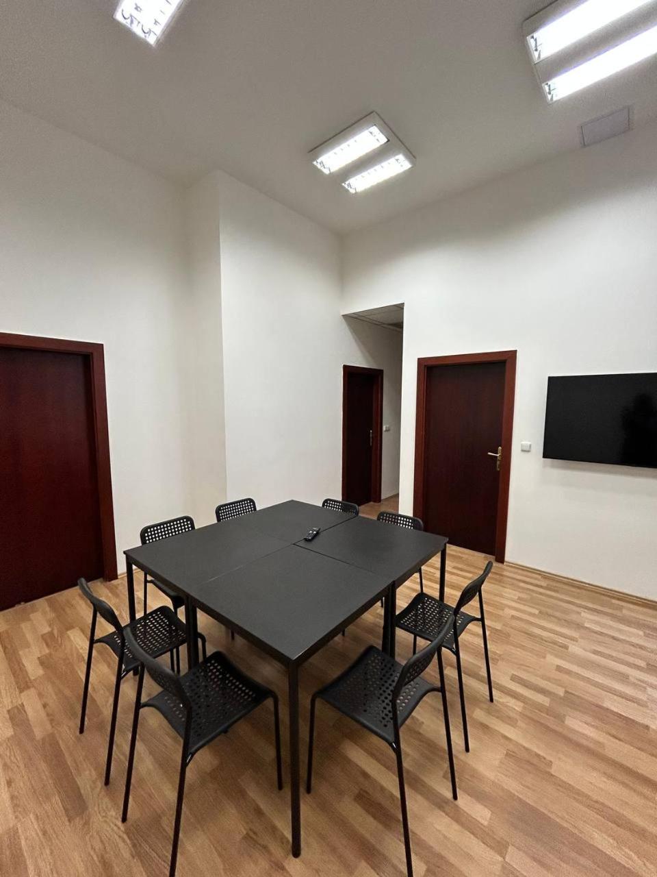 Apartment thumbnail 5