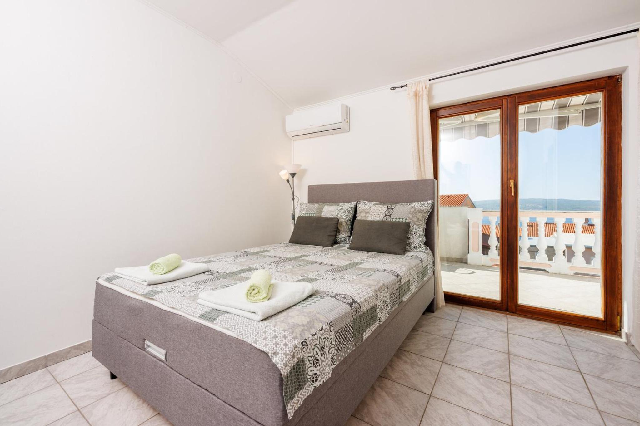 Studio Apartment with Sea View