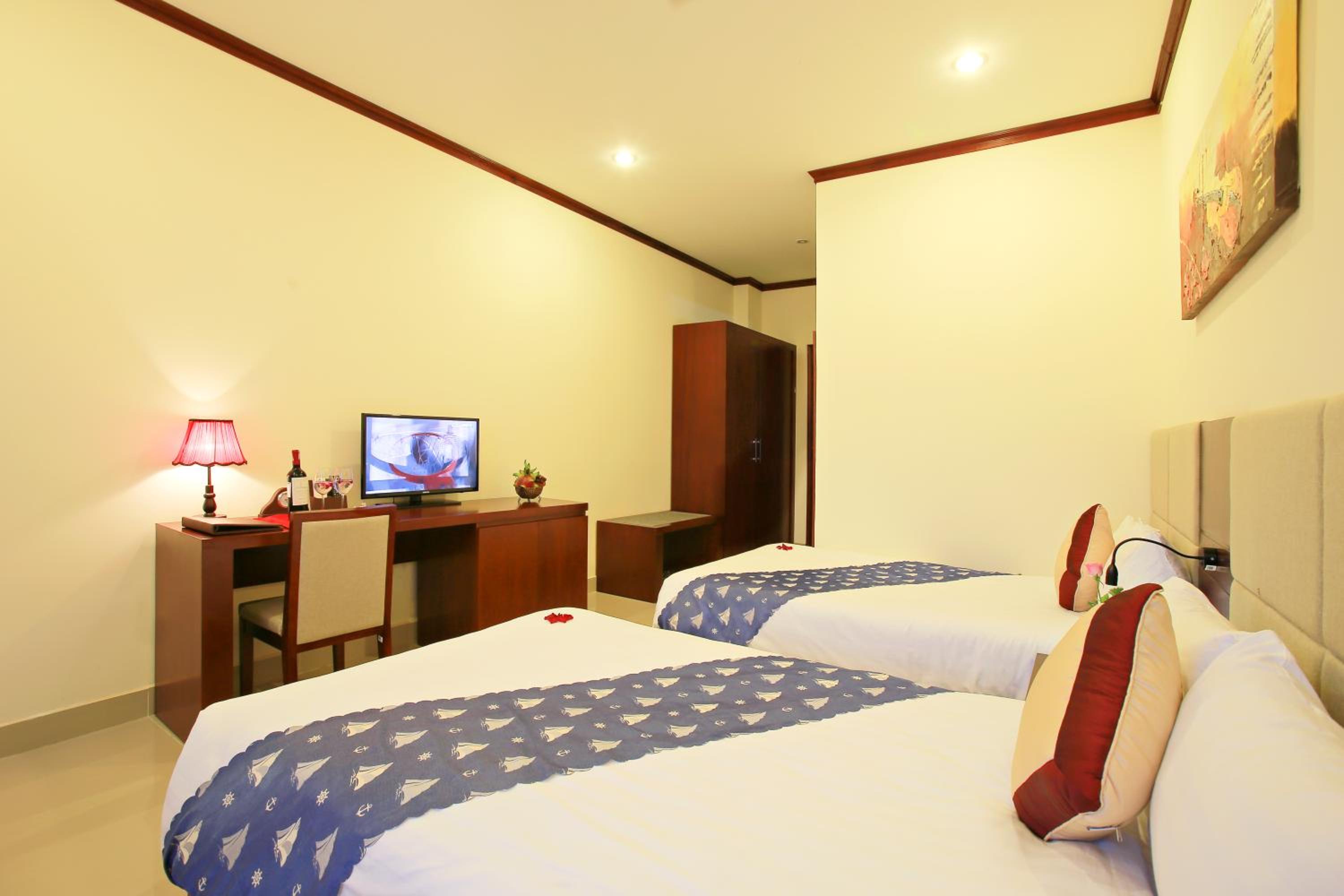 Deluxe Twin Room - Photo 4
