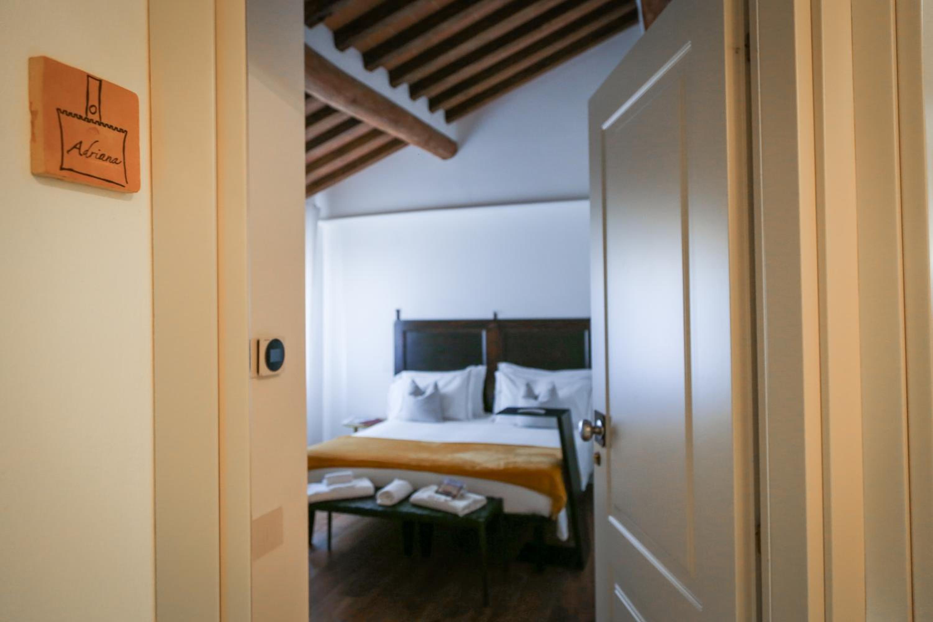 Deluxe Double or Twin Room - Photo 28
