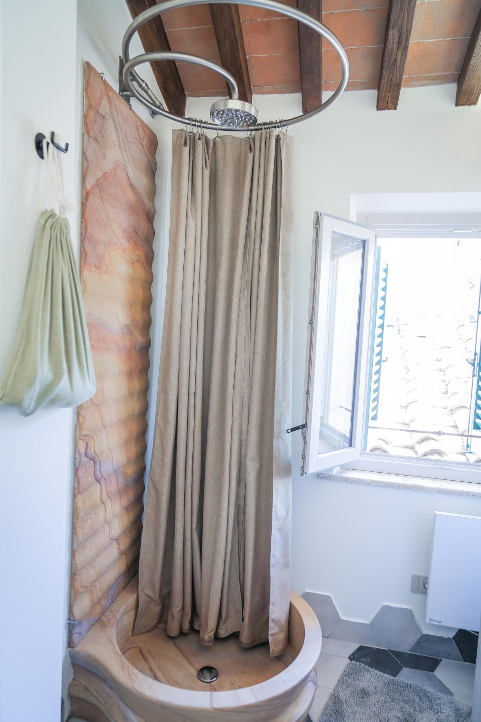 Deluxe Double or Twin Room - Photo 29
