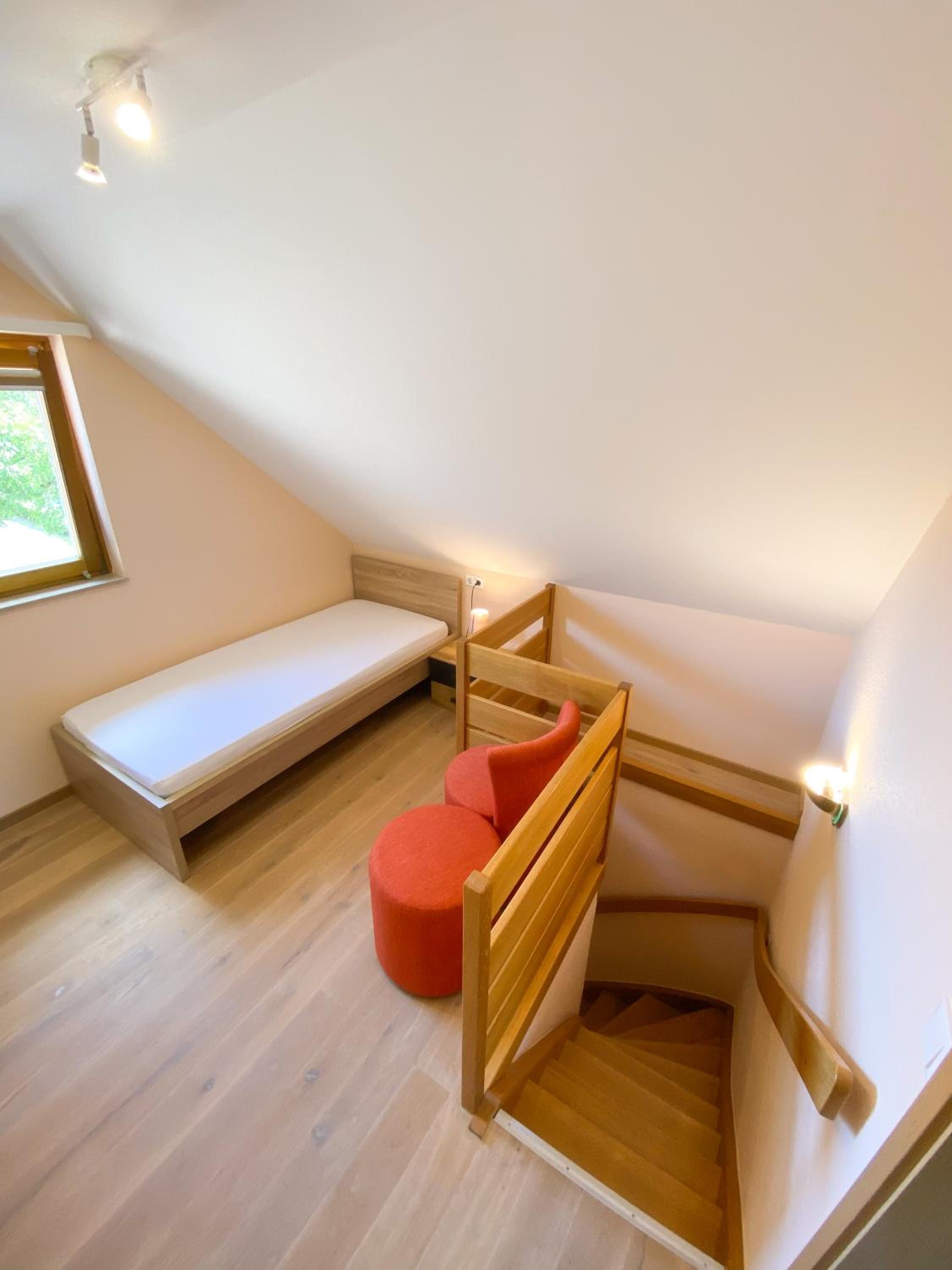 Apartment - Split Level photo 3