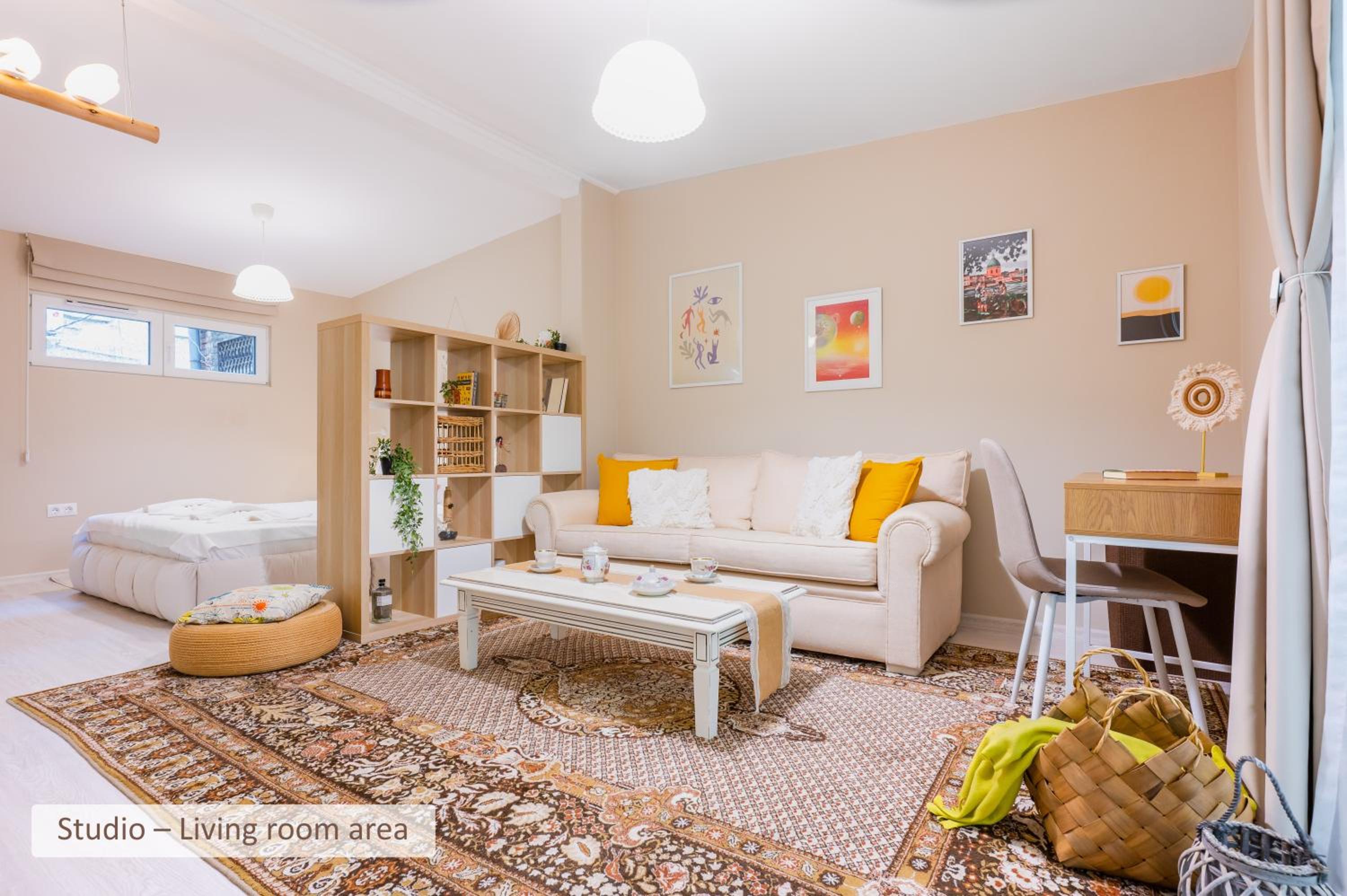 Studio Apartment