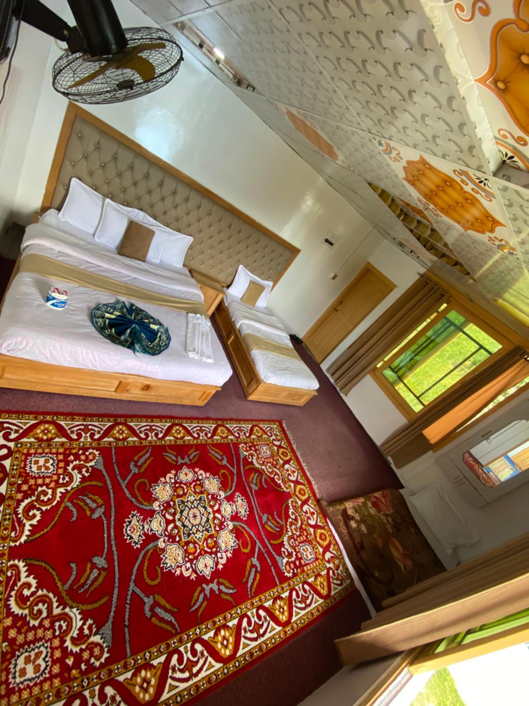 Deluxe Double Room photo 2
