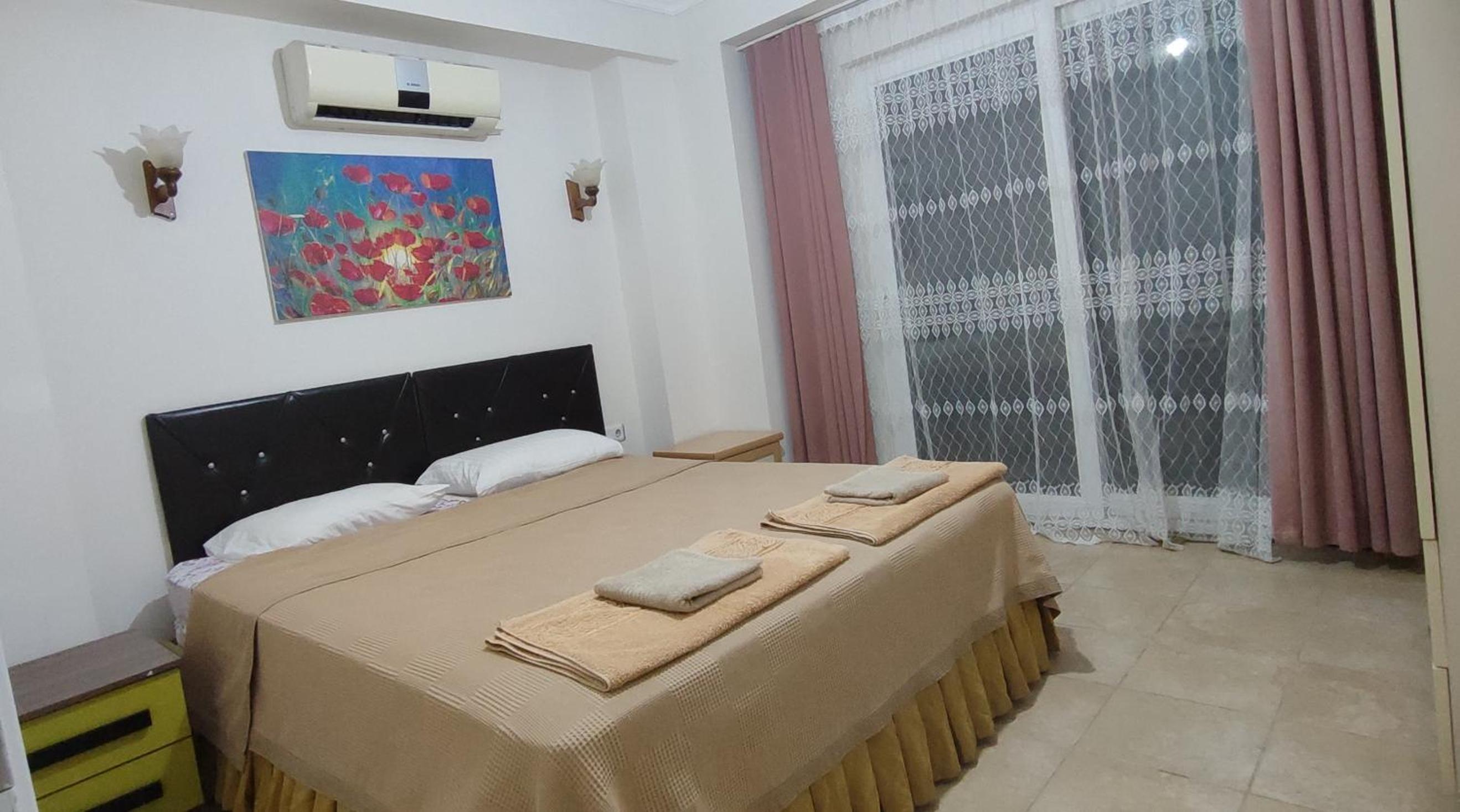 Apartment with Pool View  - Photo 10