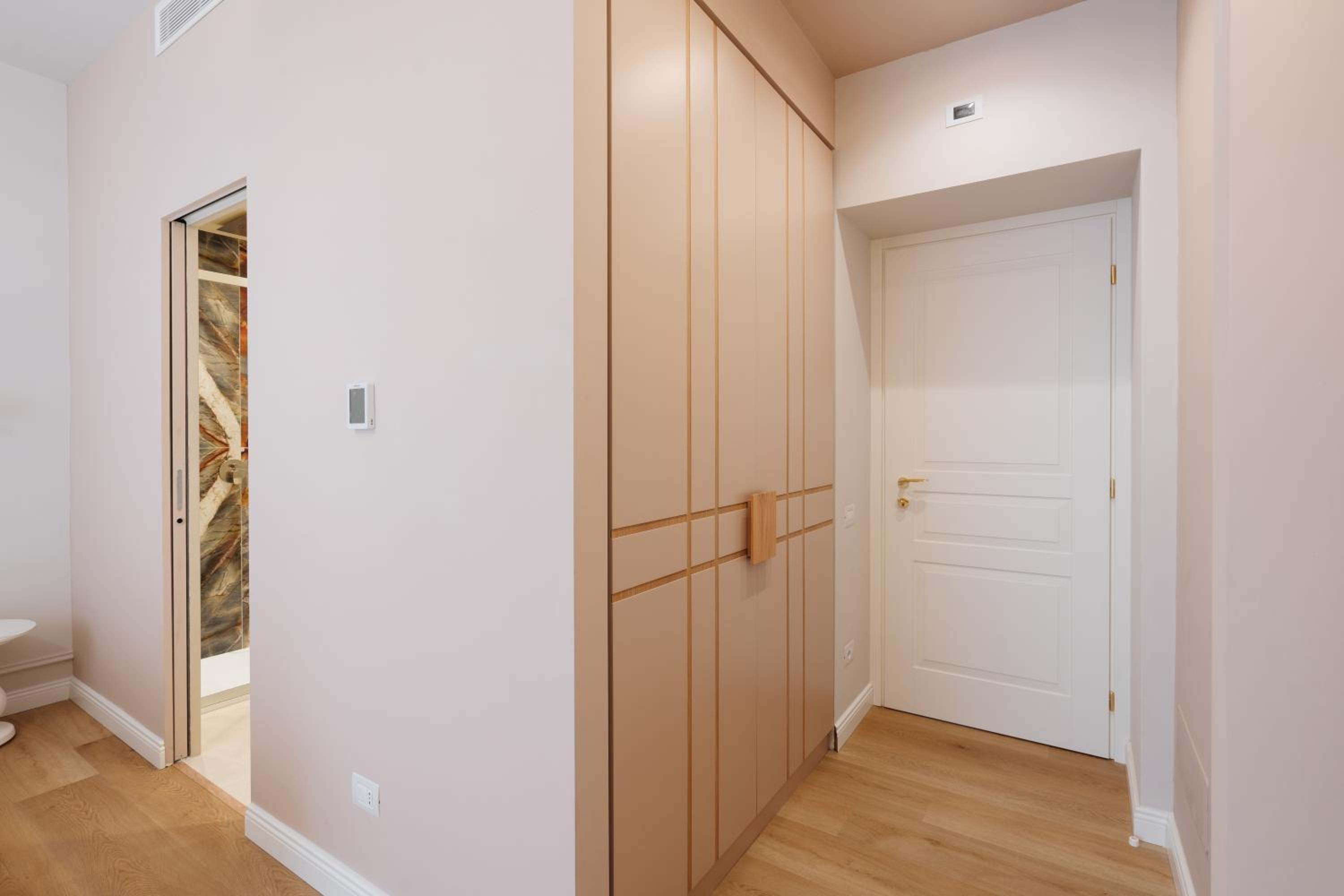 Superior King Room photo 3