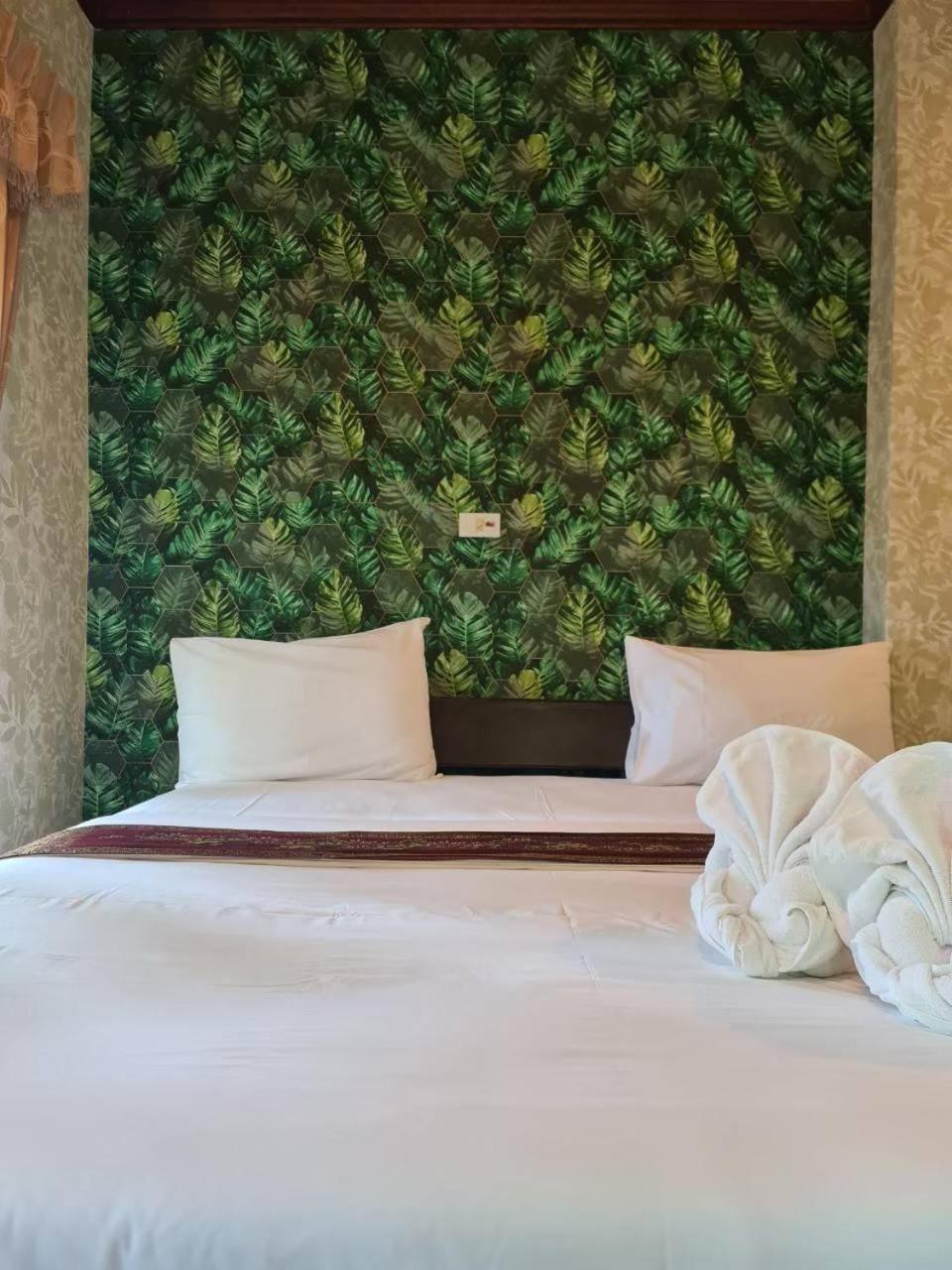 Deluxe Family Suite