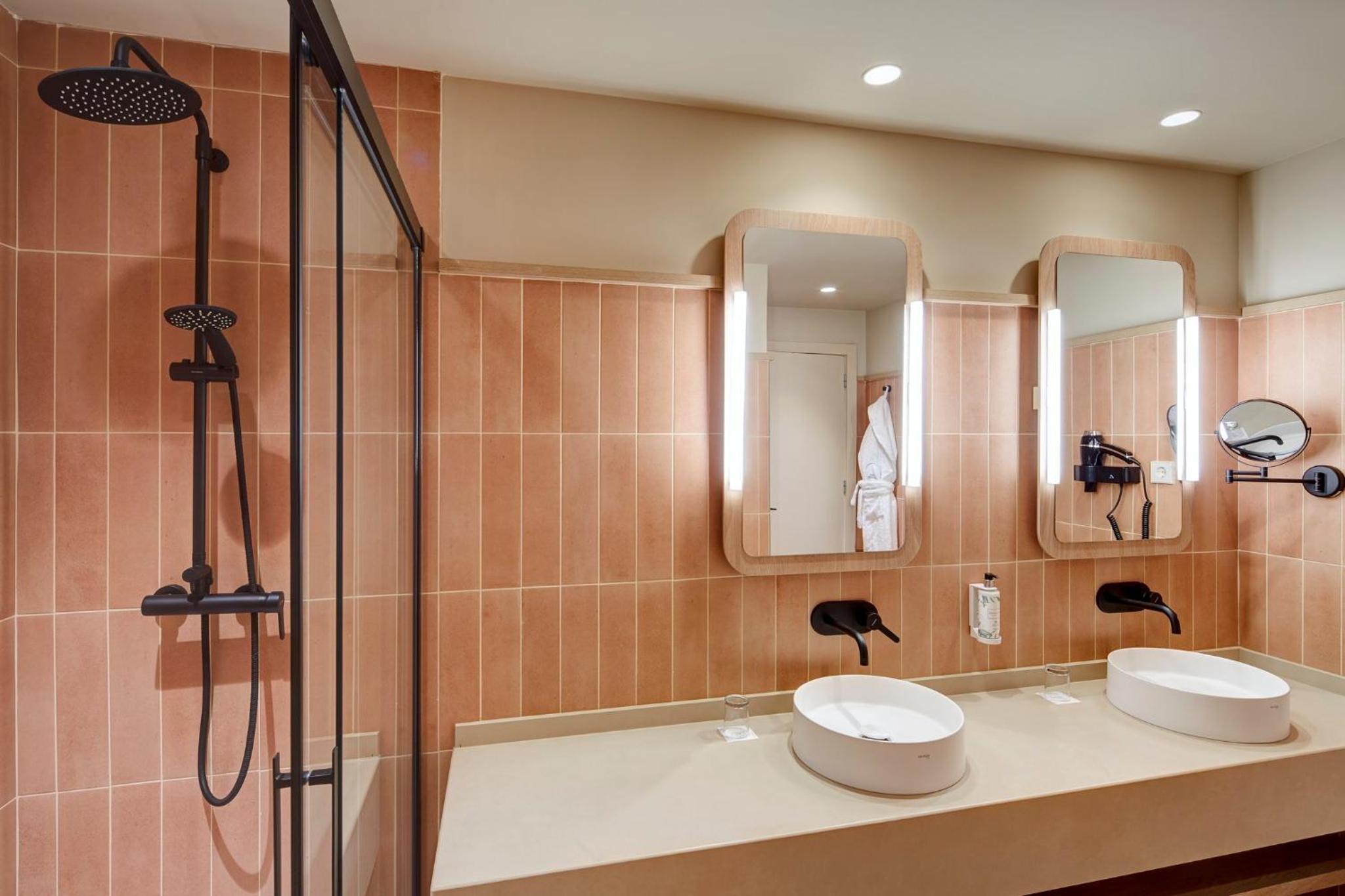 Junior Suite - Photo 10