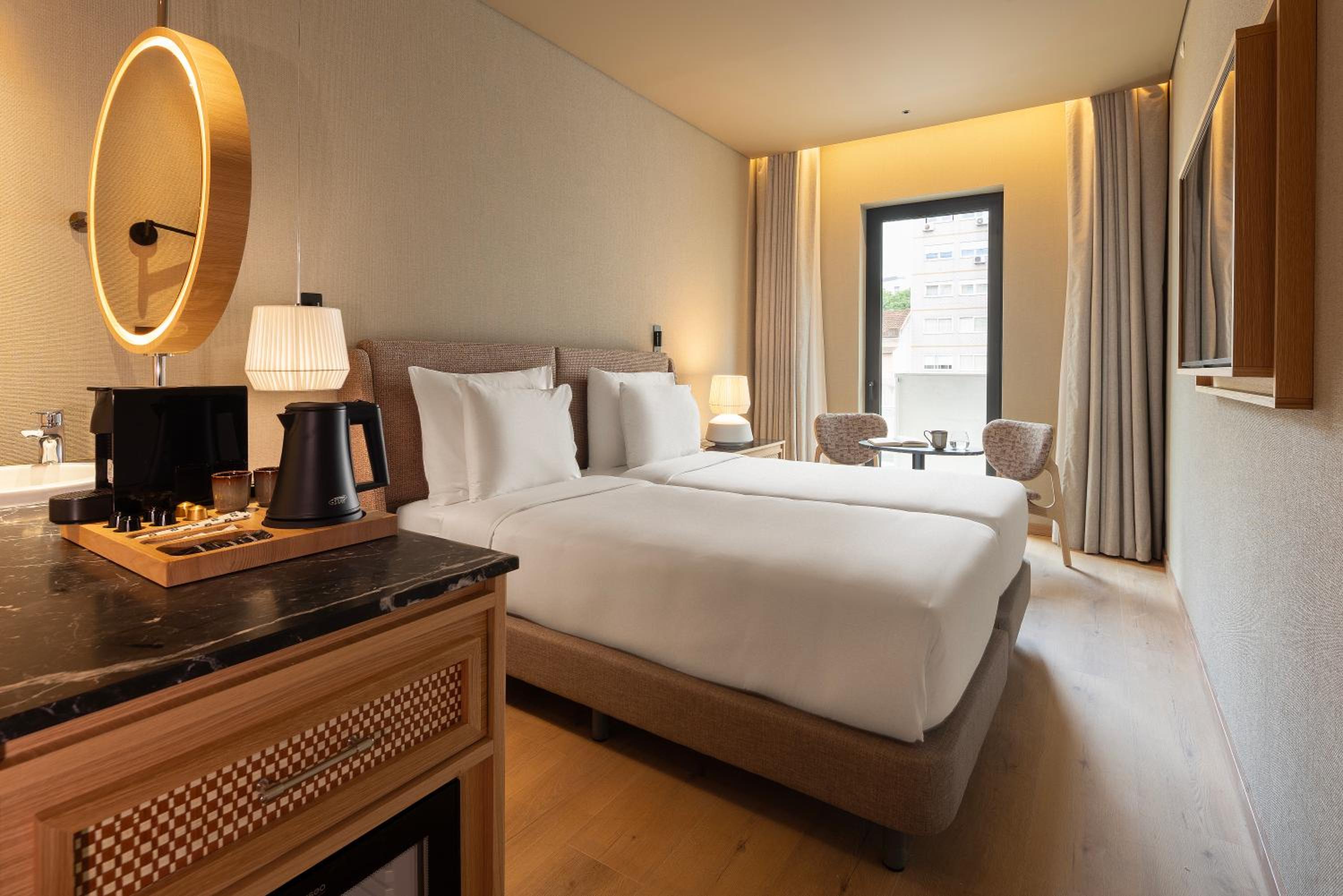 Double or Twin Room with Balcony photo 3