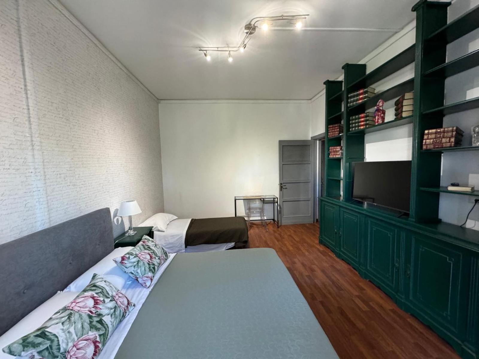 Triple Room with Private Bathroom