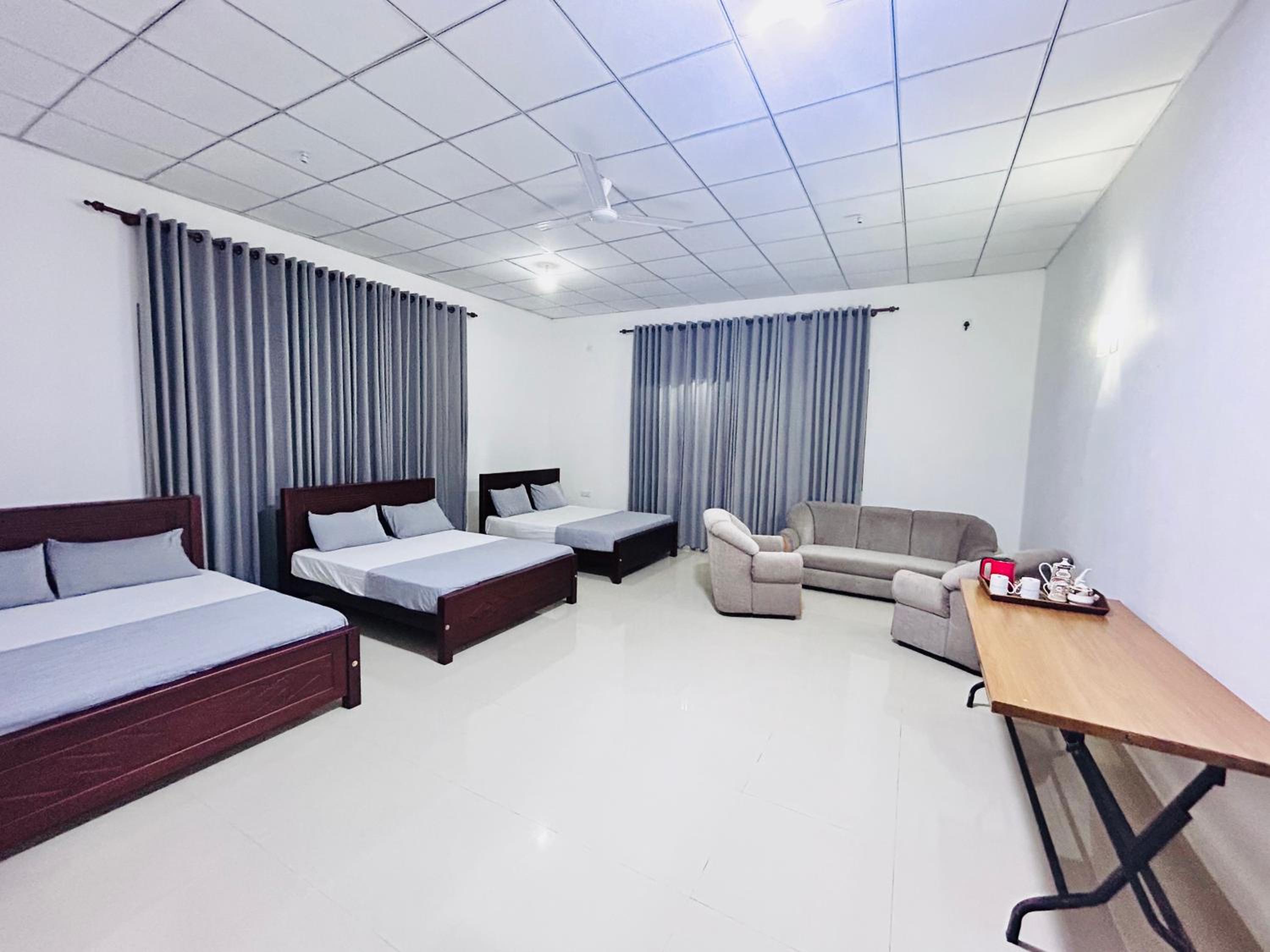 Triple Room with Garden View photo 2