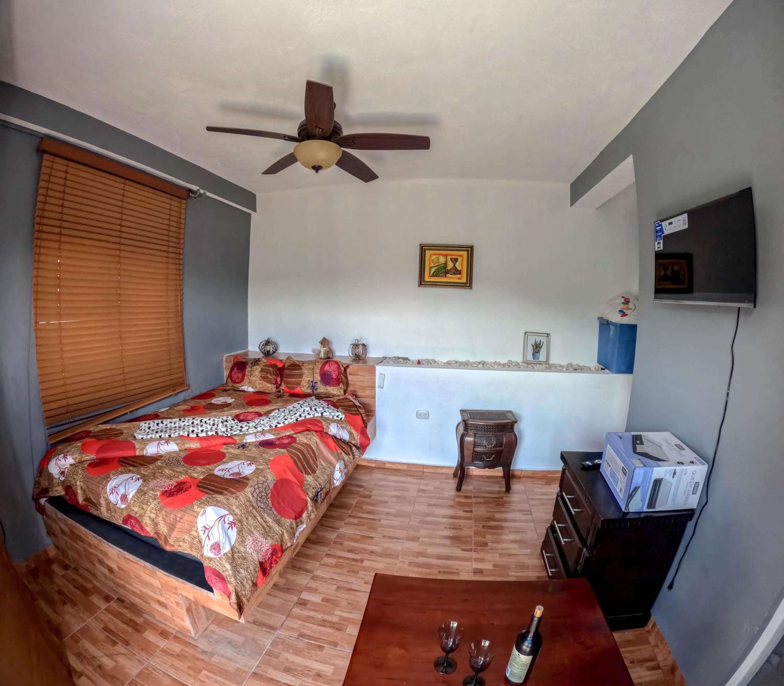 Three-Bedroom Villa photo 2