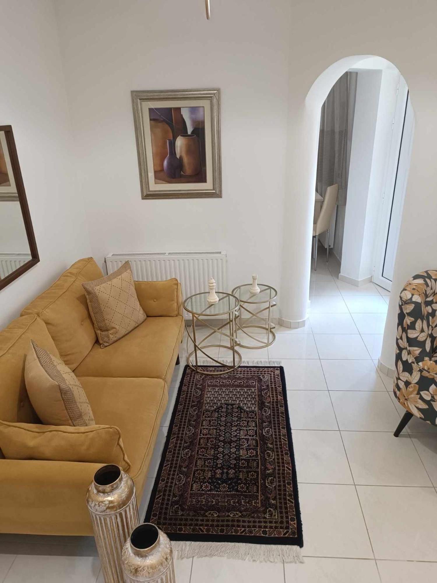 Three-Bedroom Villa - Photo 10