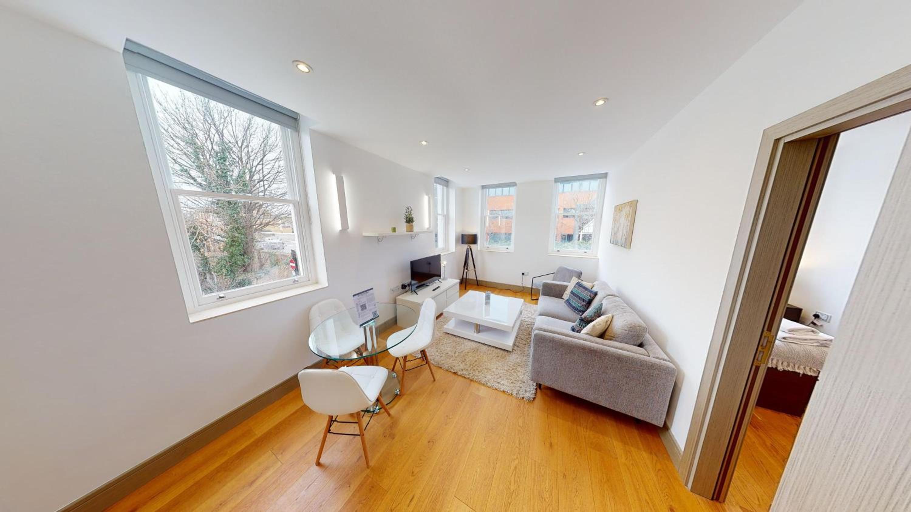 One Bedroom Apartment  photo 2
