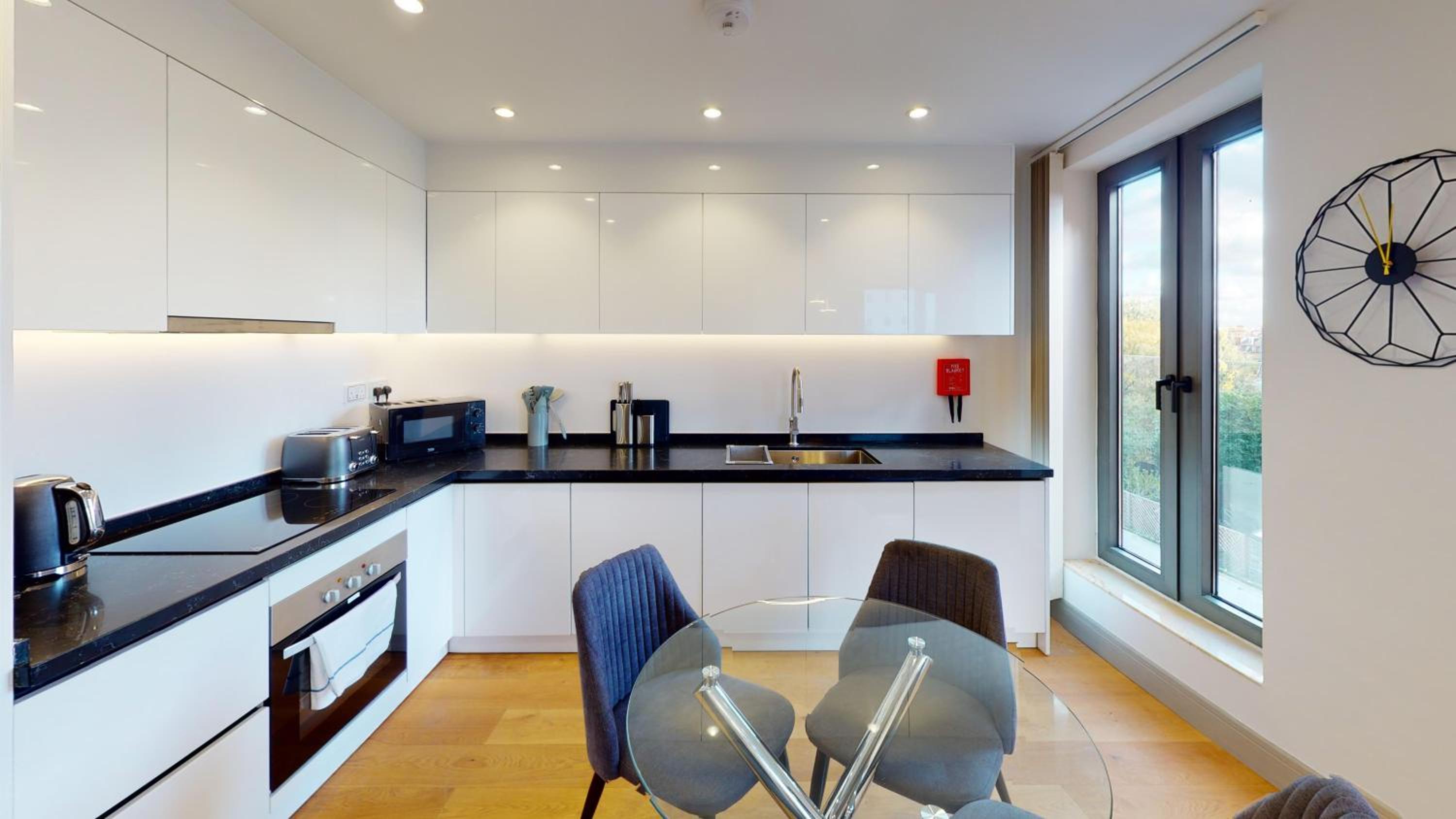 Two Bedroom Apartment - Balcony  photo 2