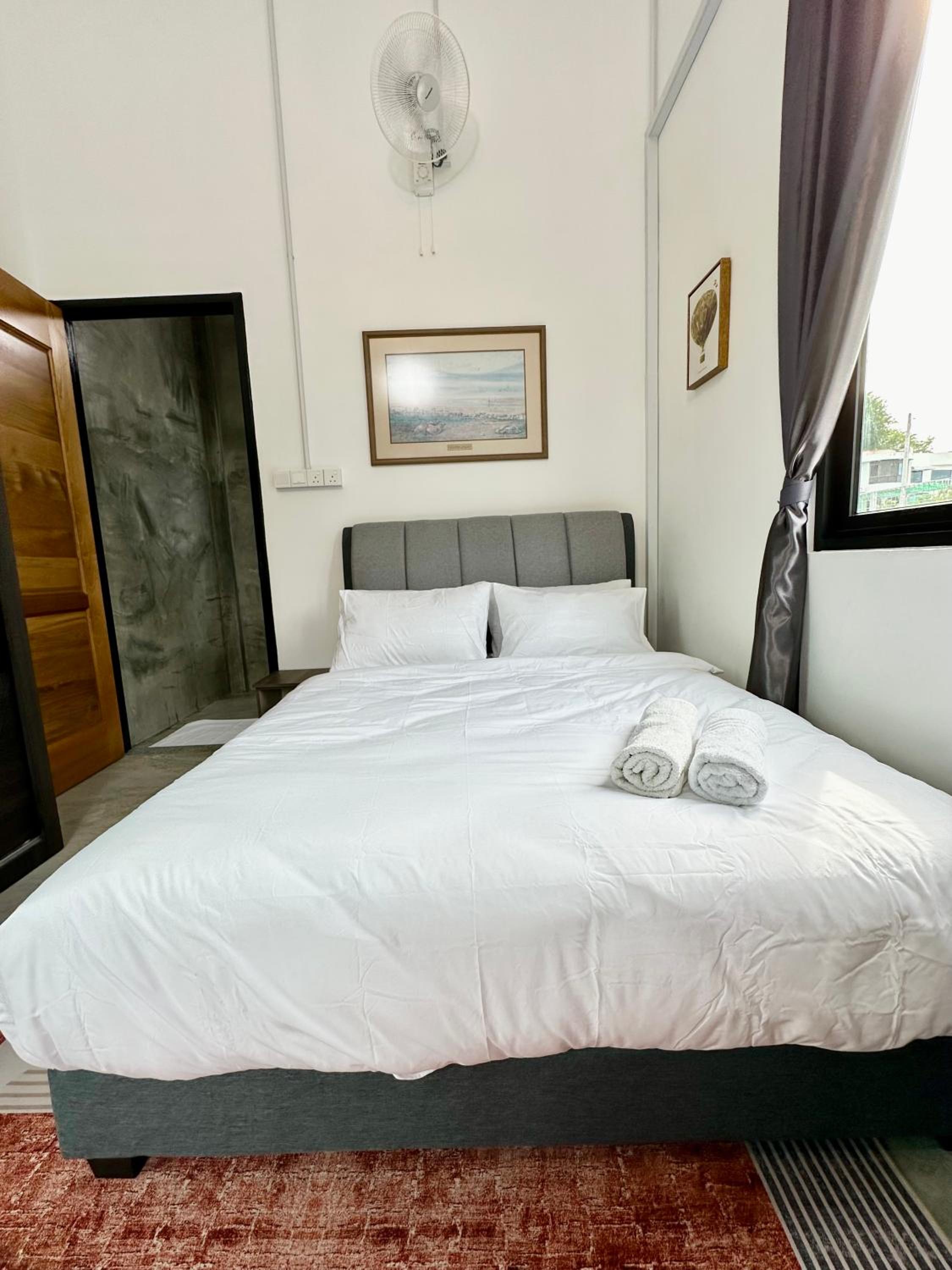 Double Room with Sea View - Photo 23