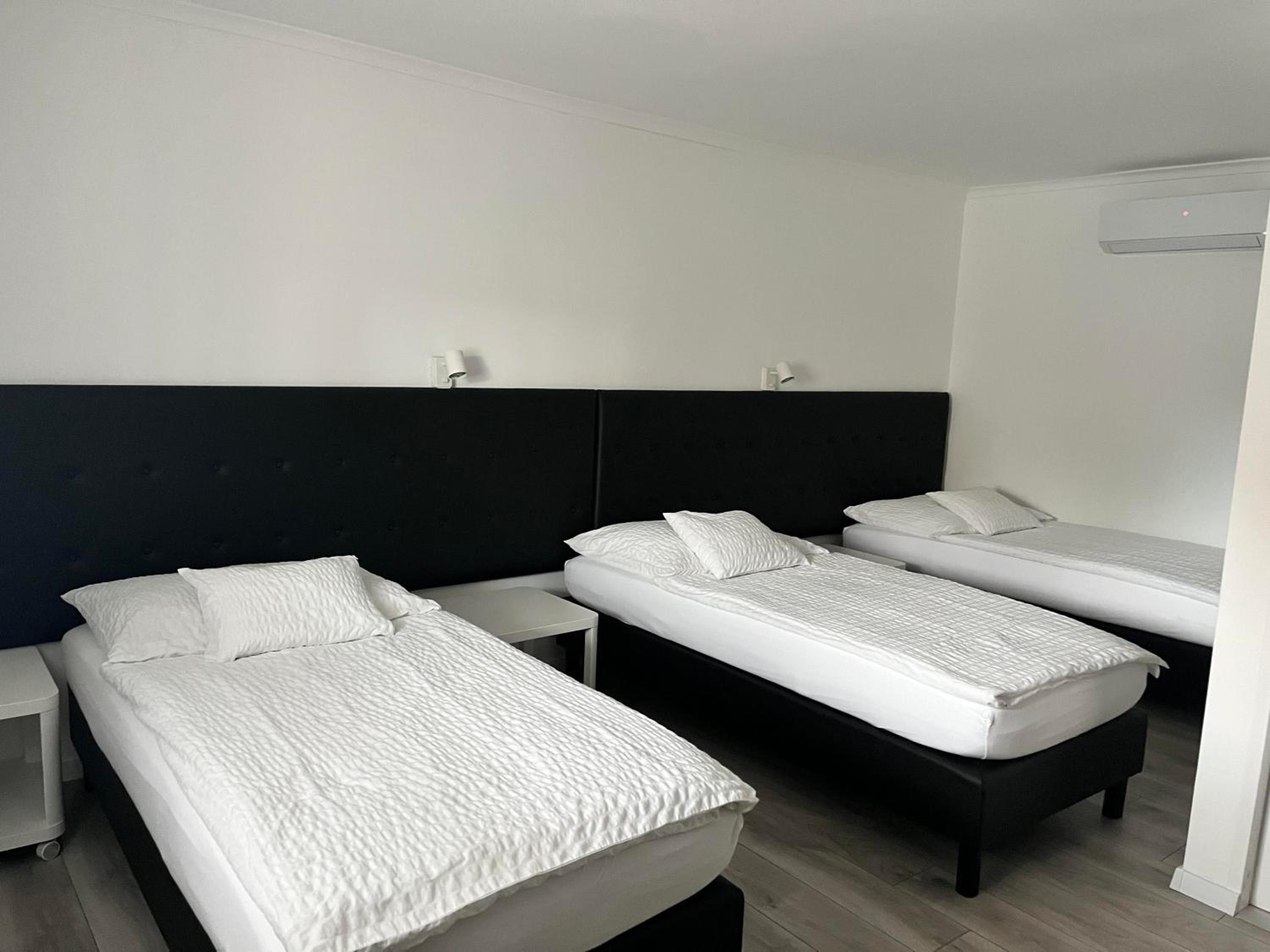 Studio Apartment photo 1