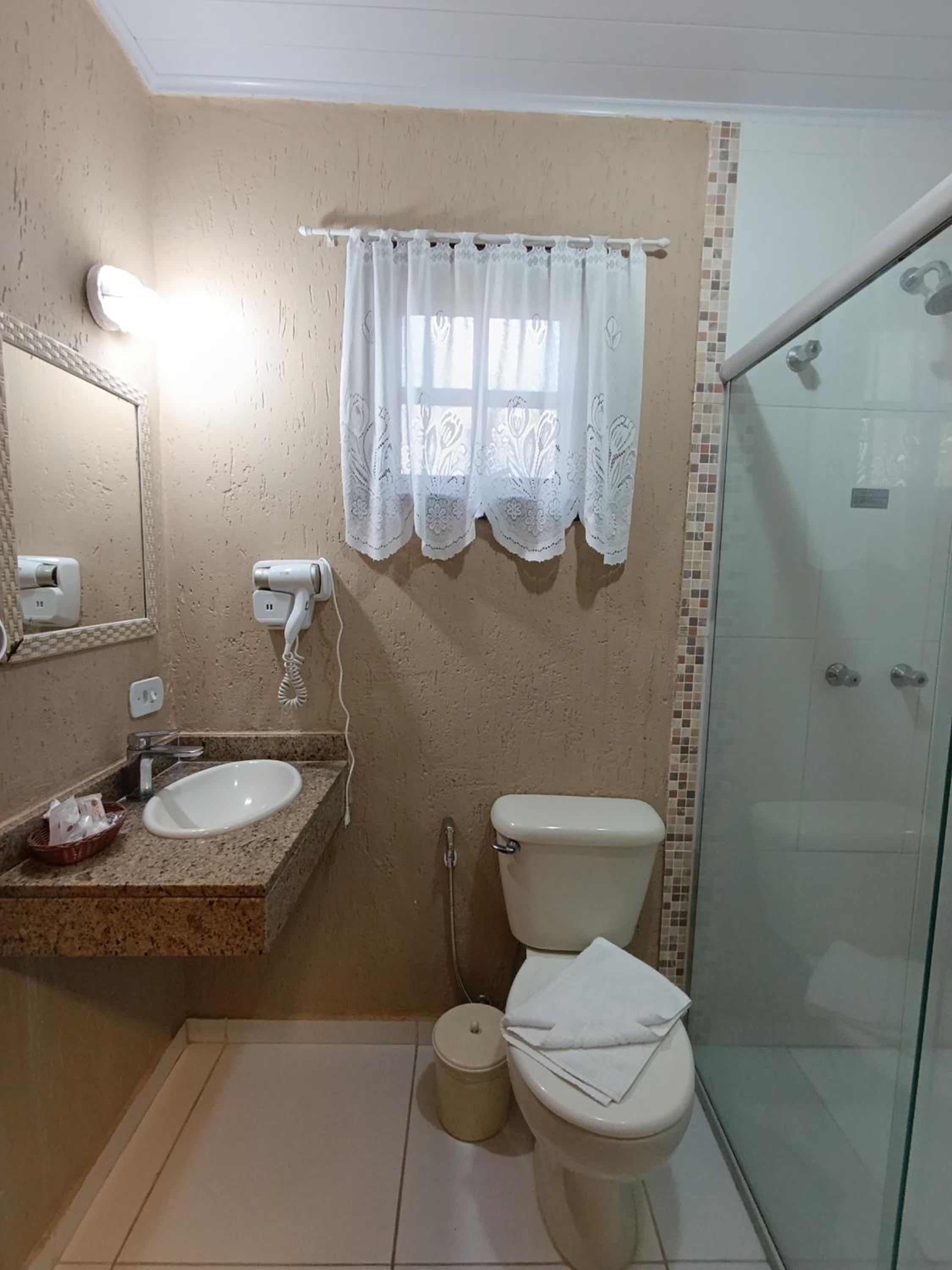 Connecting Quadruple Room with Balcony photo 2