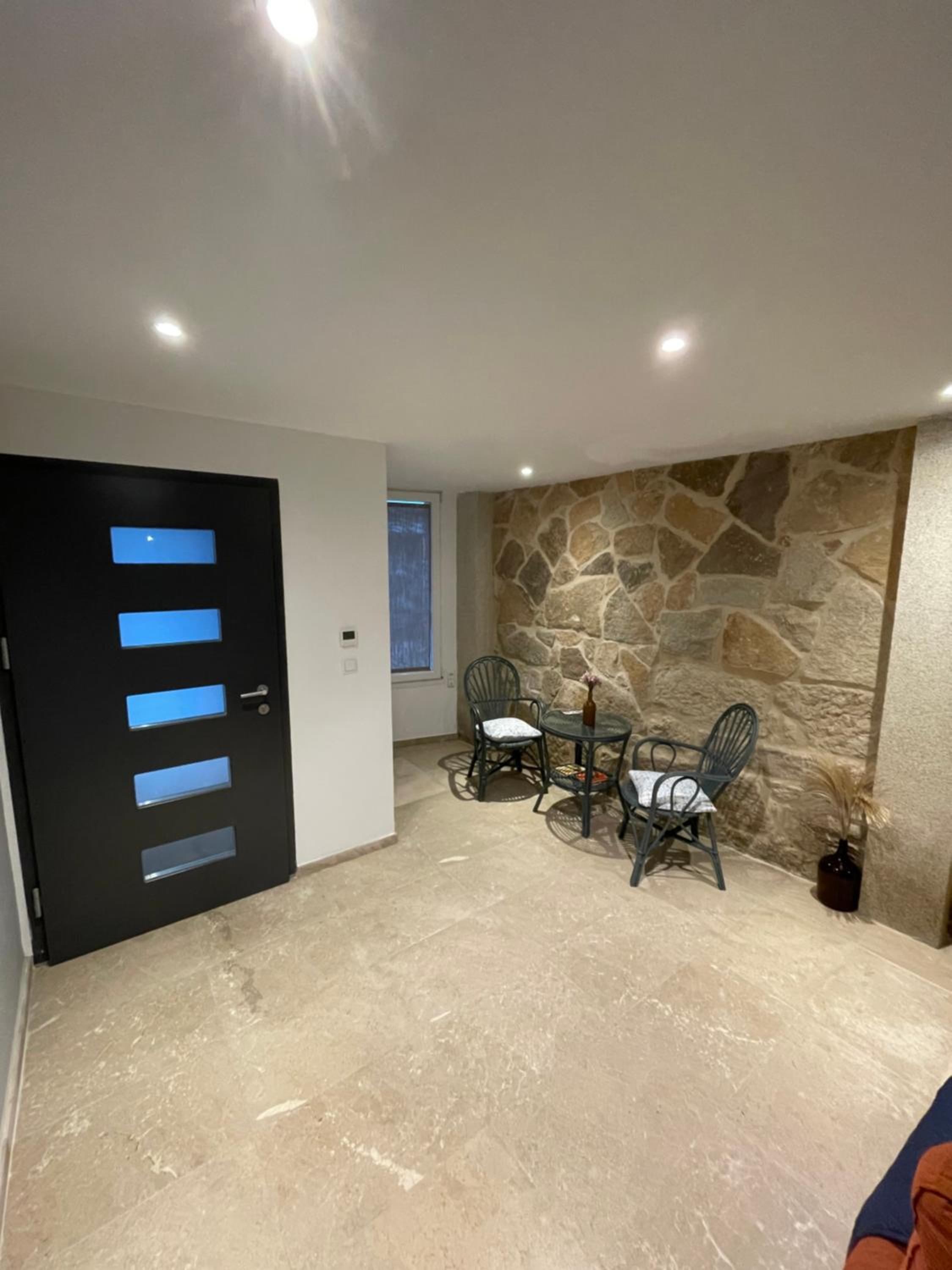 Three-Bedroom House photo 2