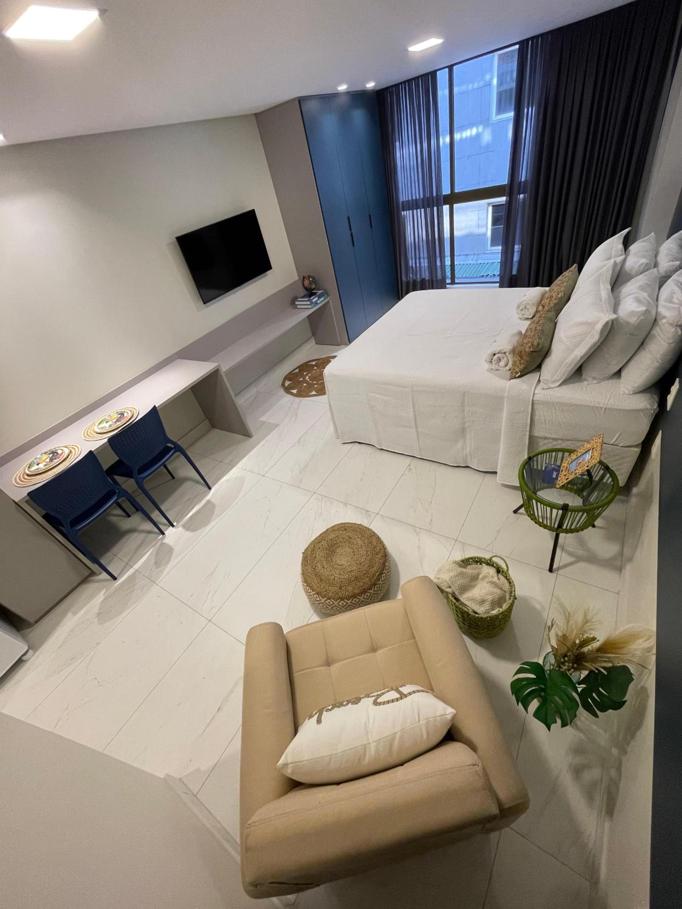 Studio Apartment with One Double Bed photo 2
