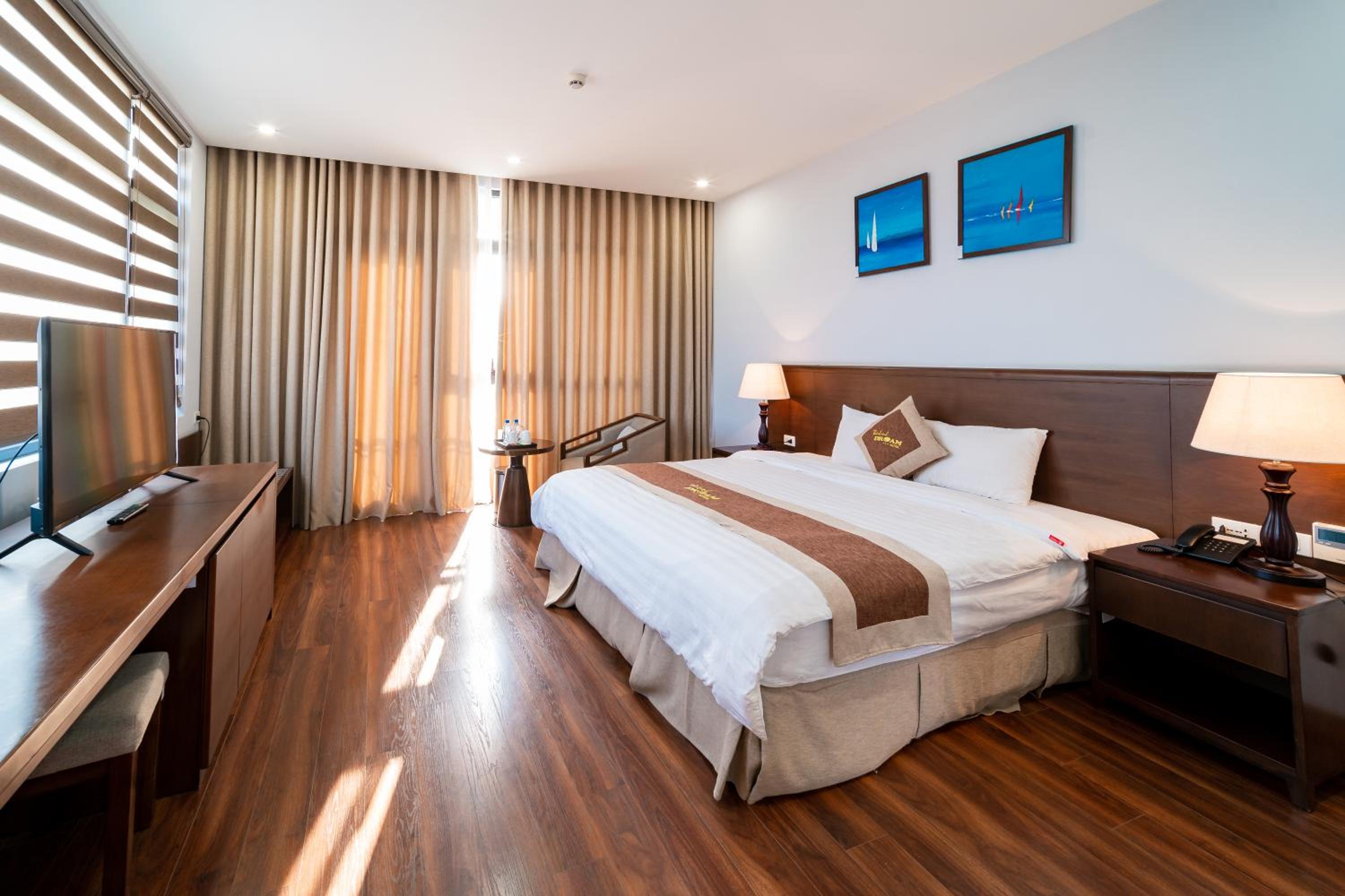 Double Room with Balcony photo 2