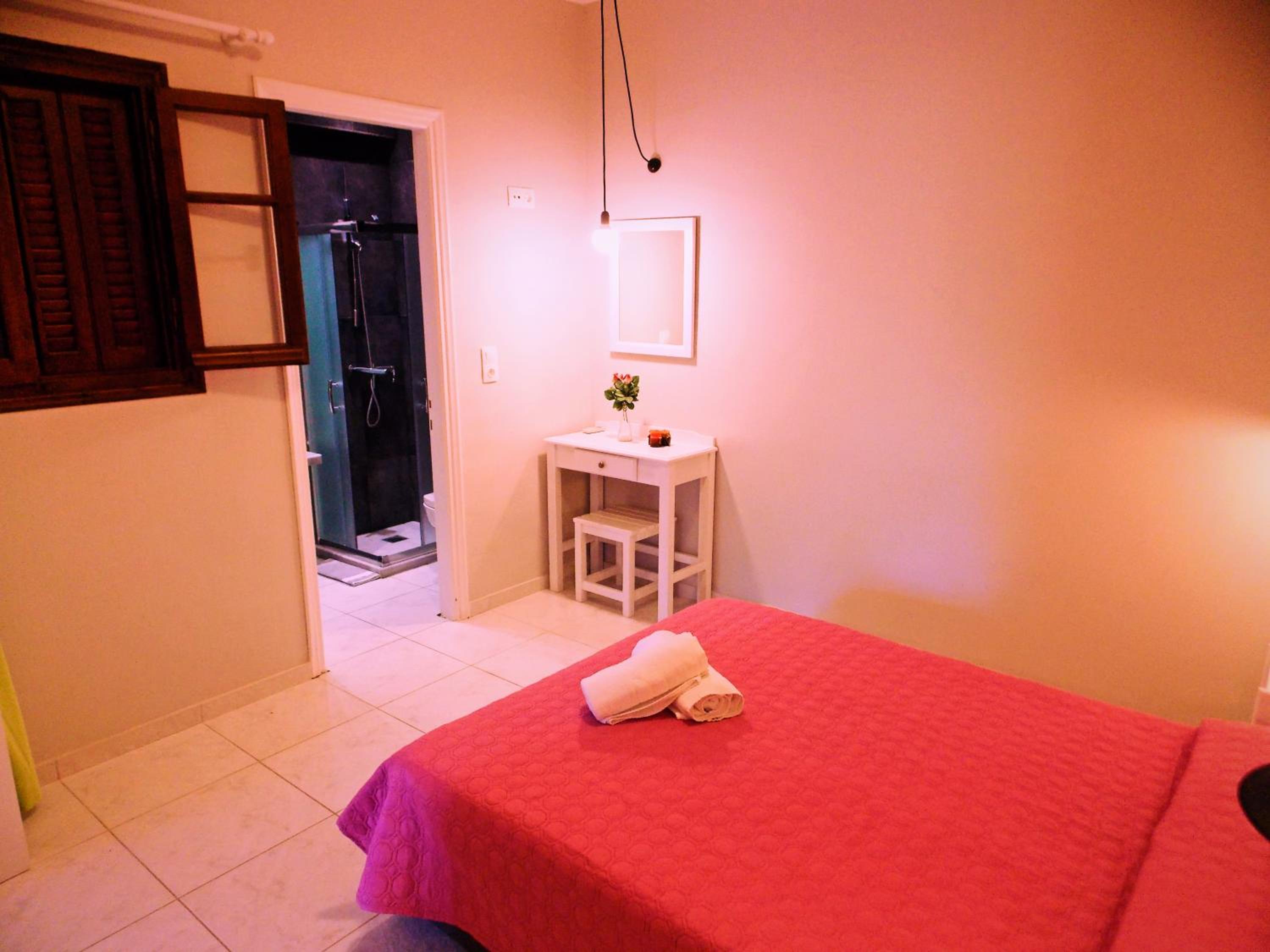 Deluxe Garden Apartment with Terrace and Pool View
