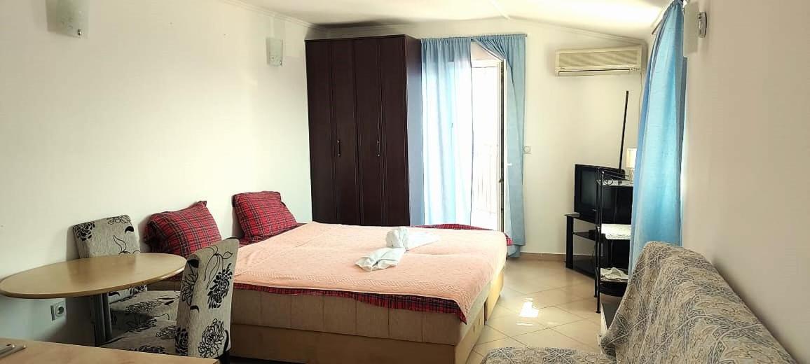 Quadruple Room with Sea View photo 1