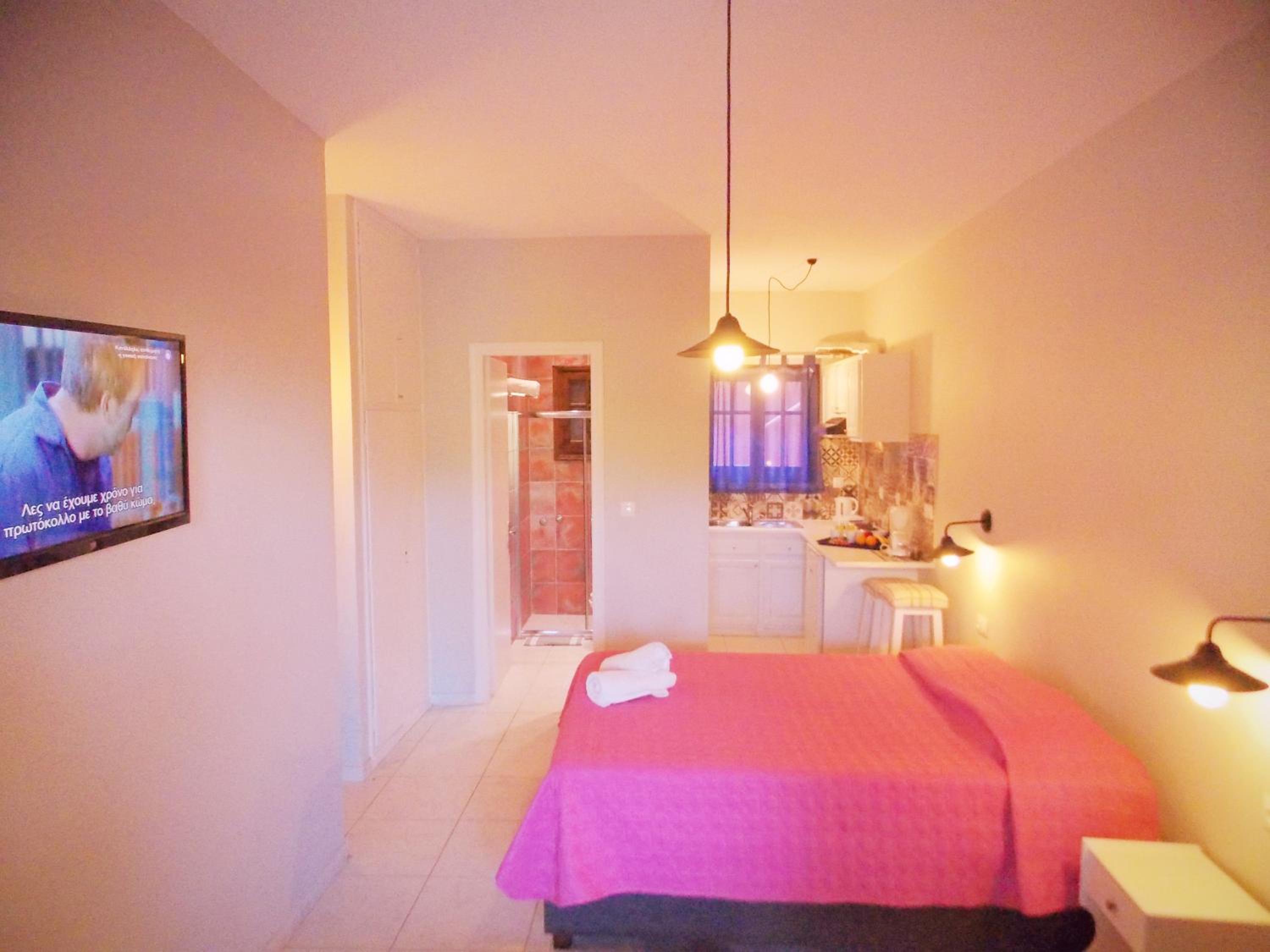 Comfort Garden Studio with Terrace and Pool View