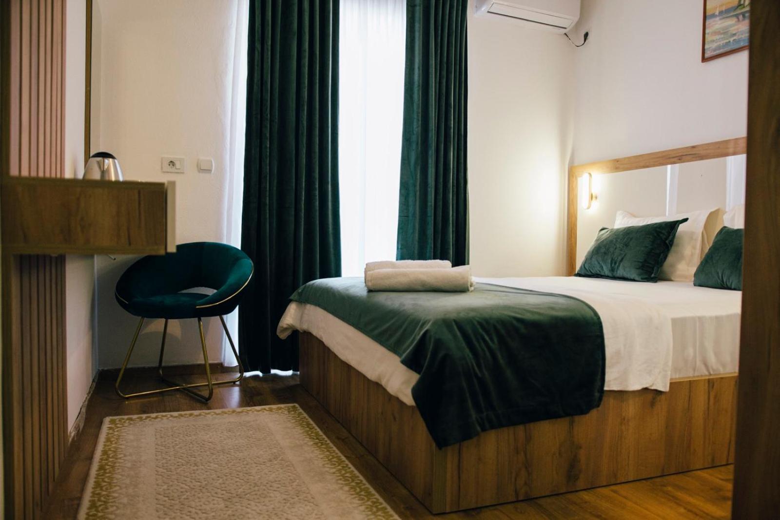 Deluxe Double Room With Balcony And Sea View