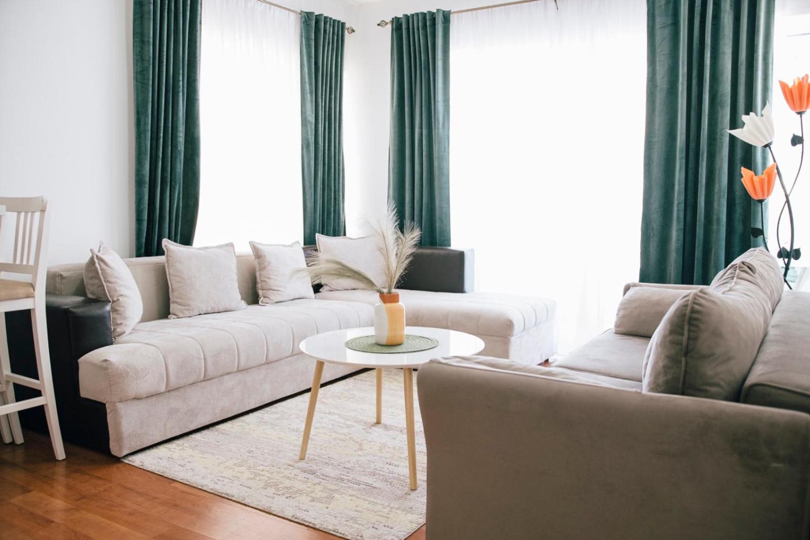 One-Bedroom Apartment With Sea View And Balcony