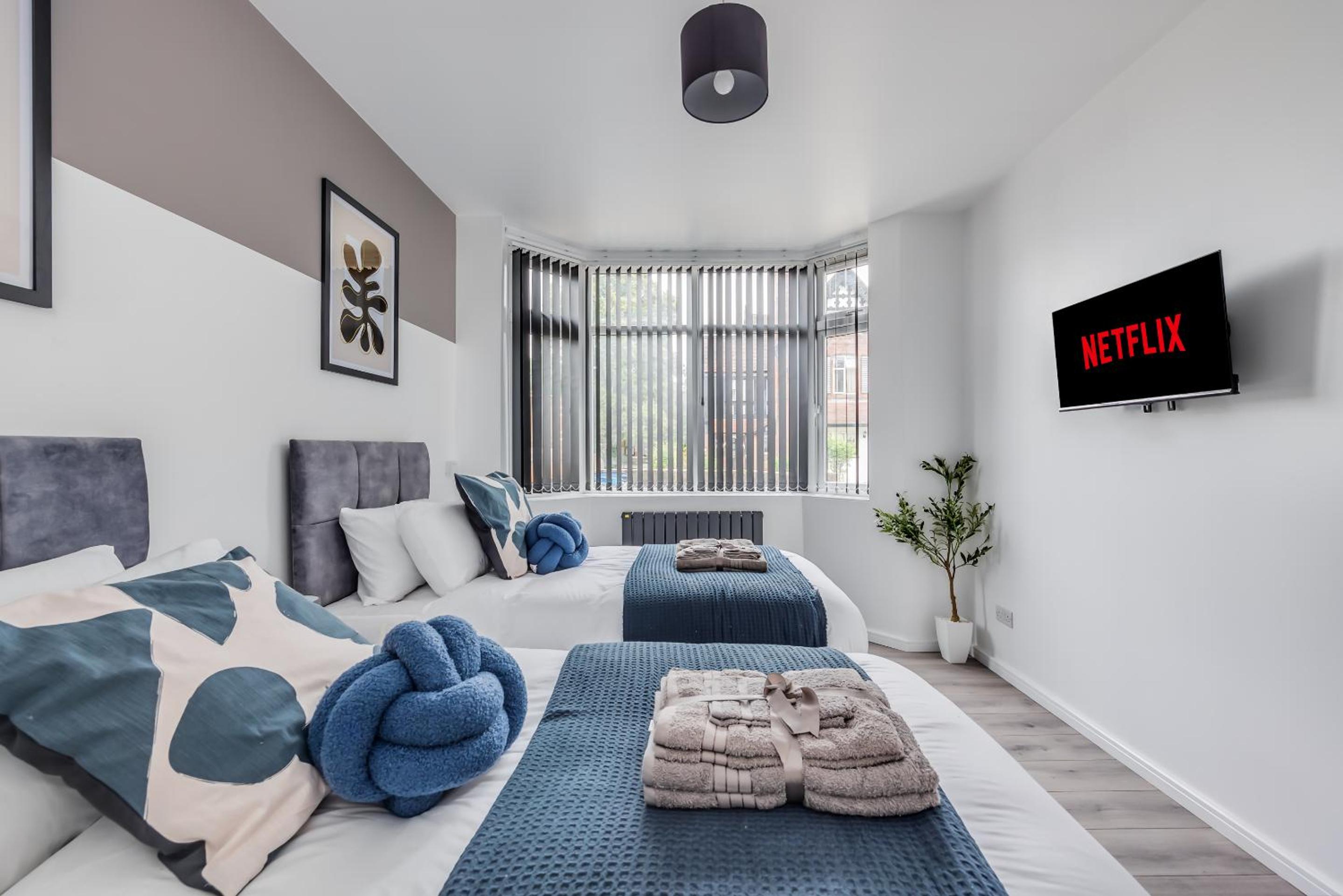 Four-Bedroom House photo 1