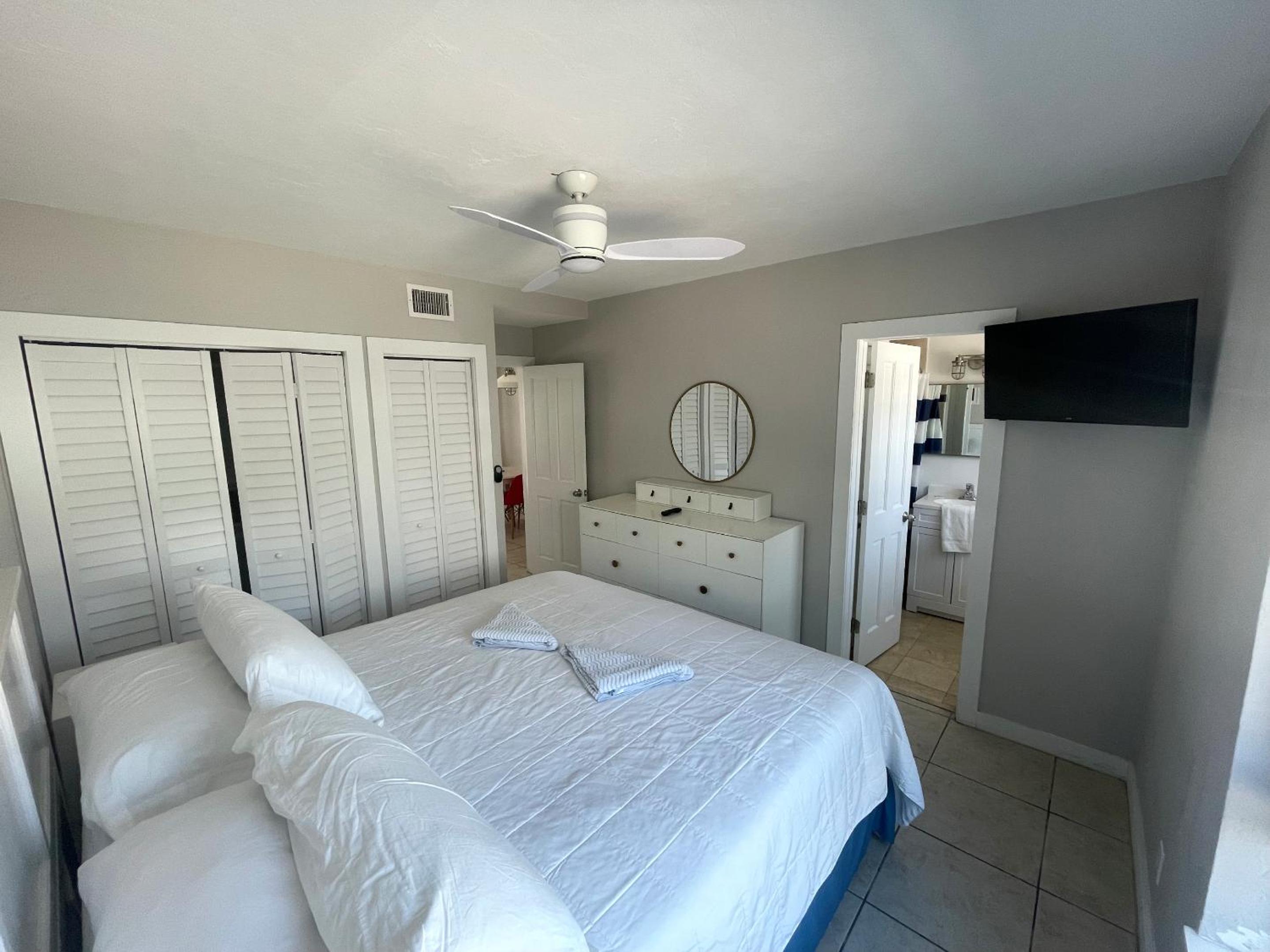 One-Bedroom Suite