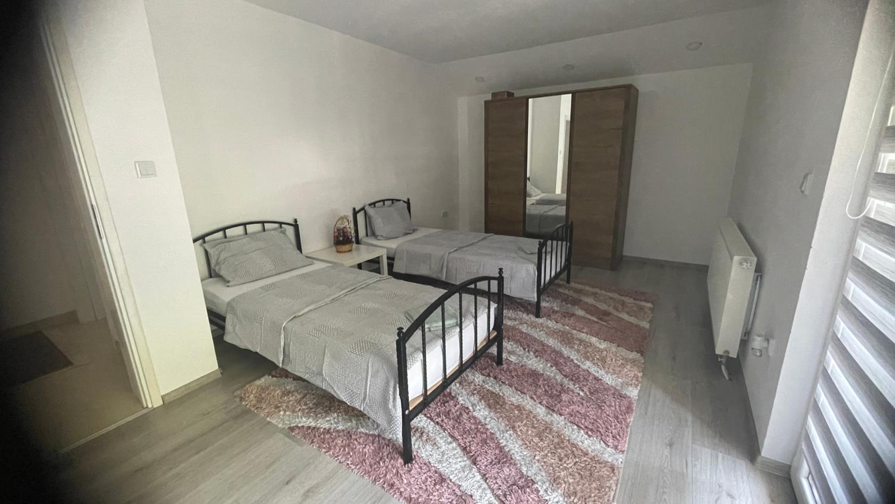 Four-Bedroom House photo 1