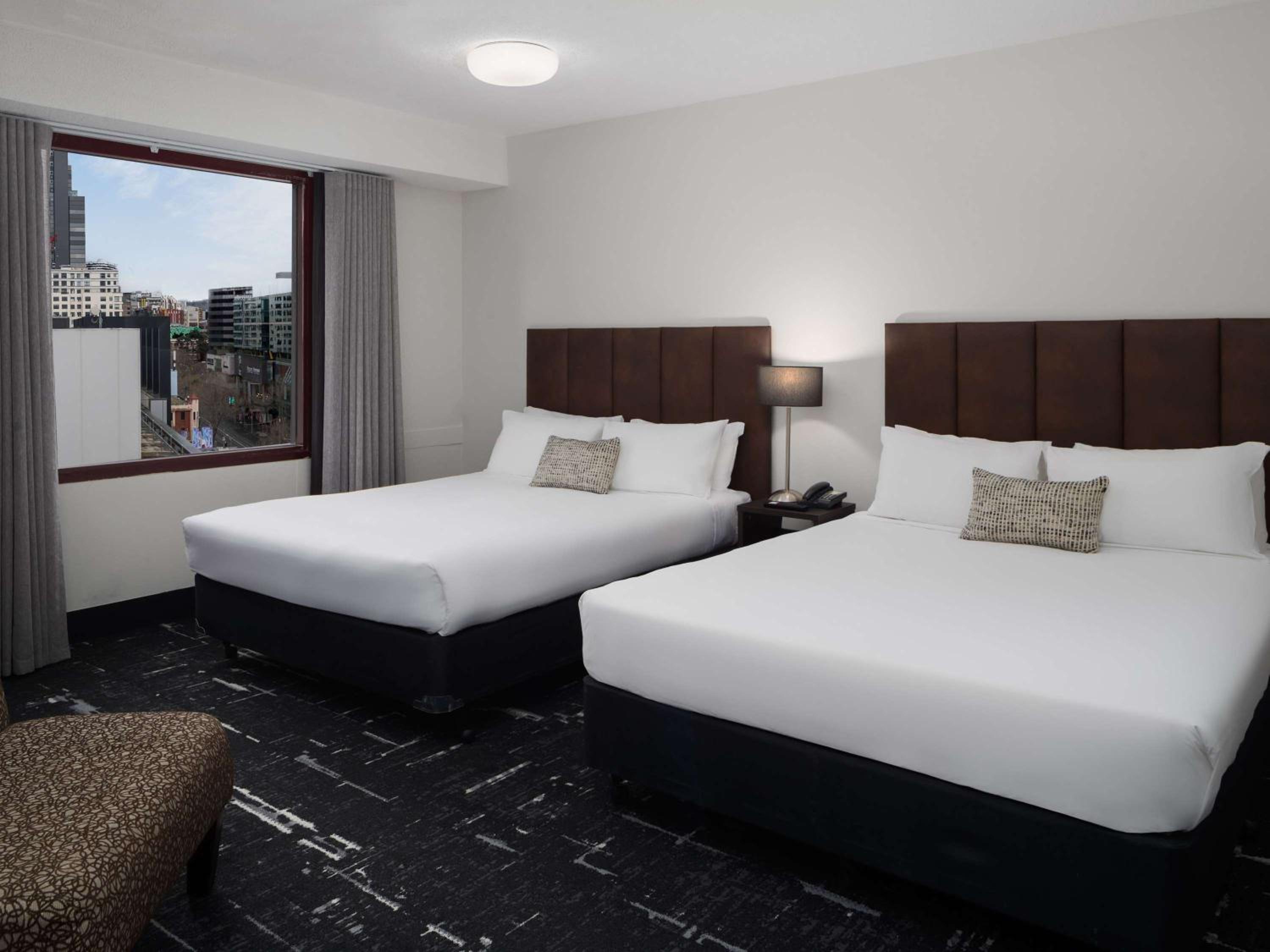 Superior Room with Two Queen Beds photo 1