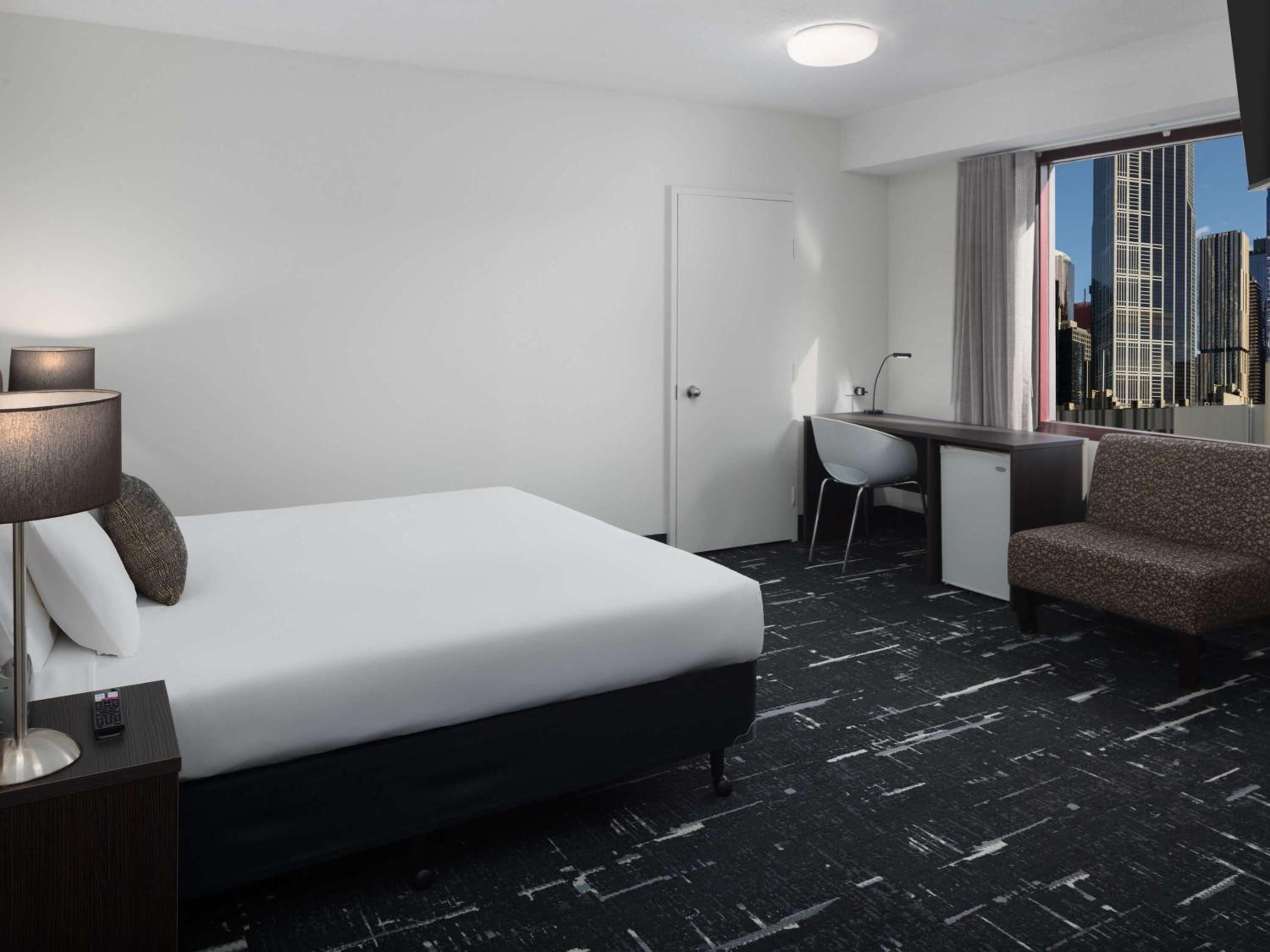 Superior King Room photo 3