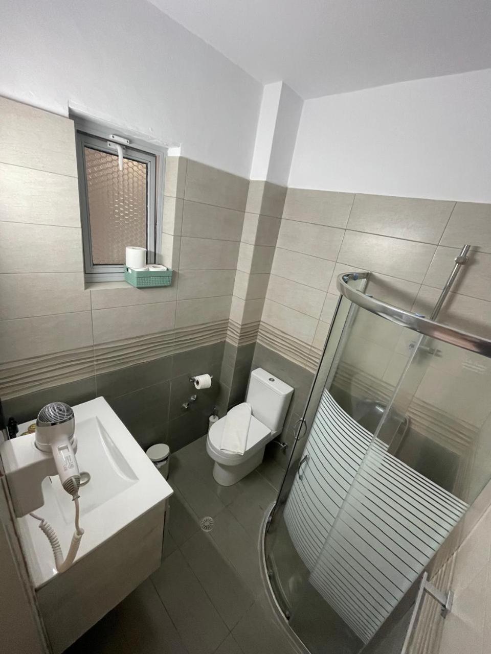 One-Bedroom Apartment with Balcony photo 3