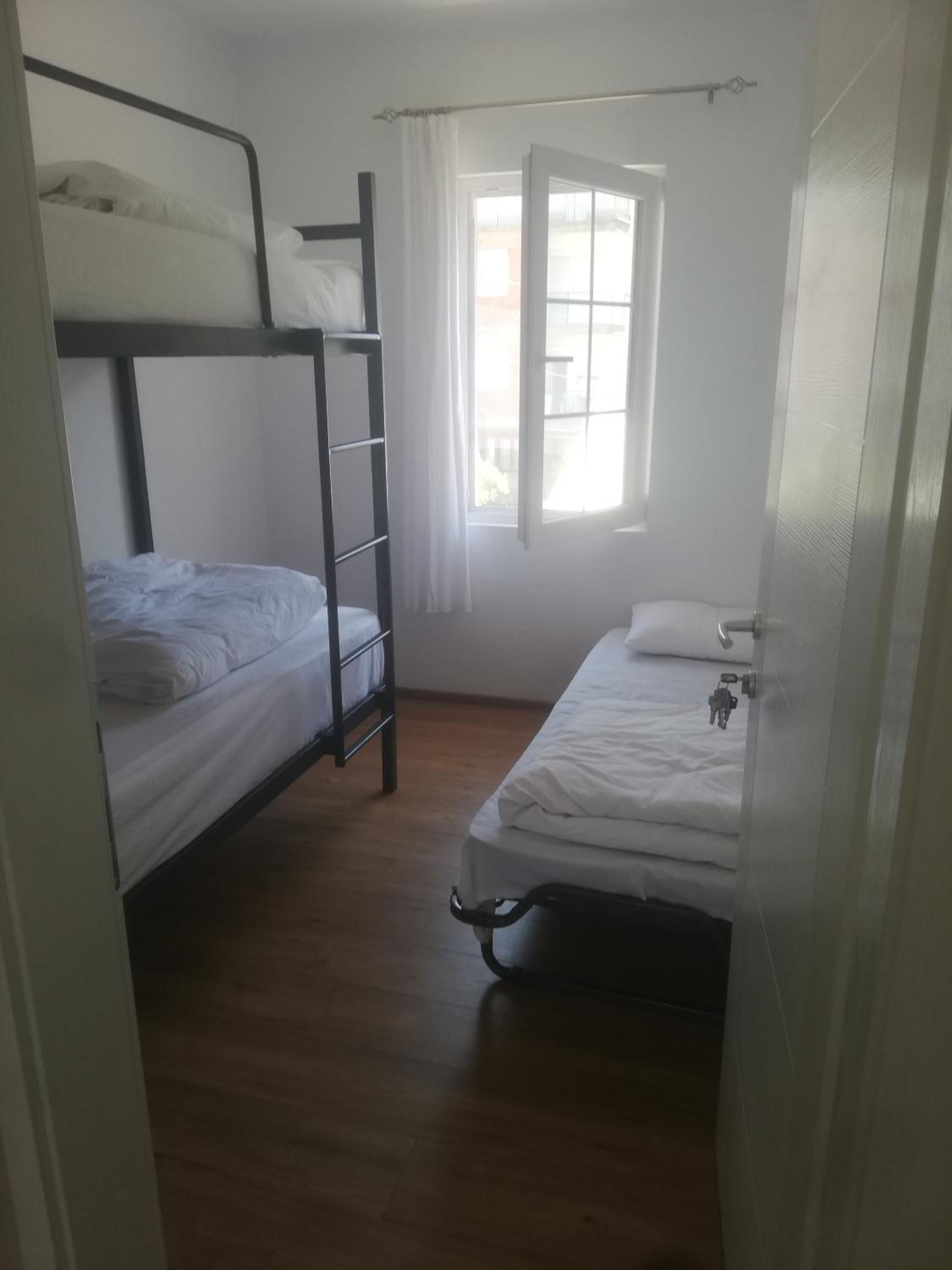 Single Bed in Mixed Dormitory Room photo 1
