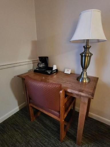 Deluxe King Suite photo 3