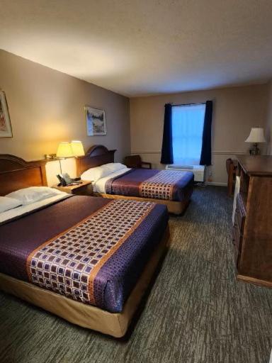 Economy Double Room photo 2