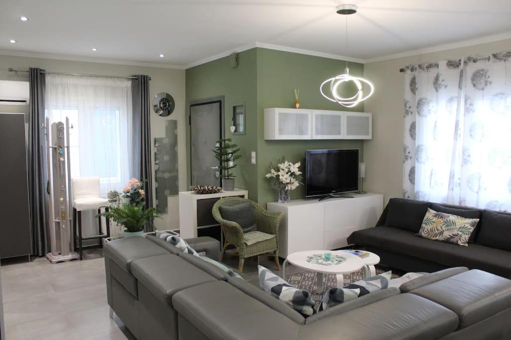 Two-Bedroom House photo 1