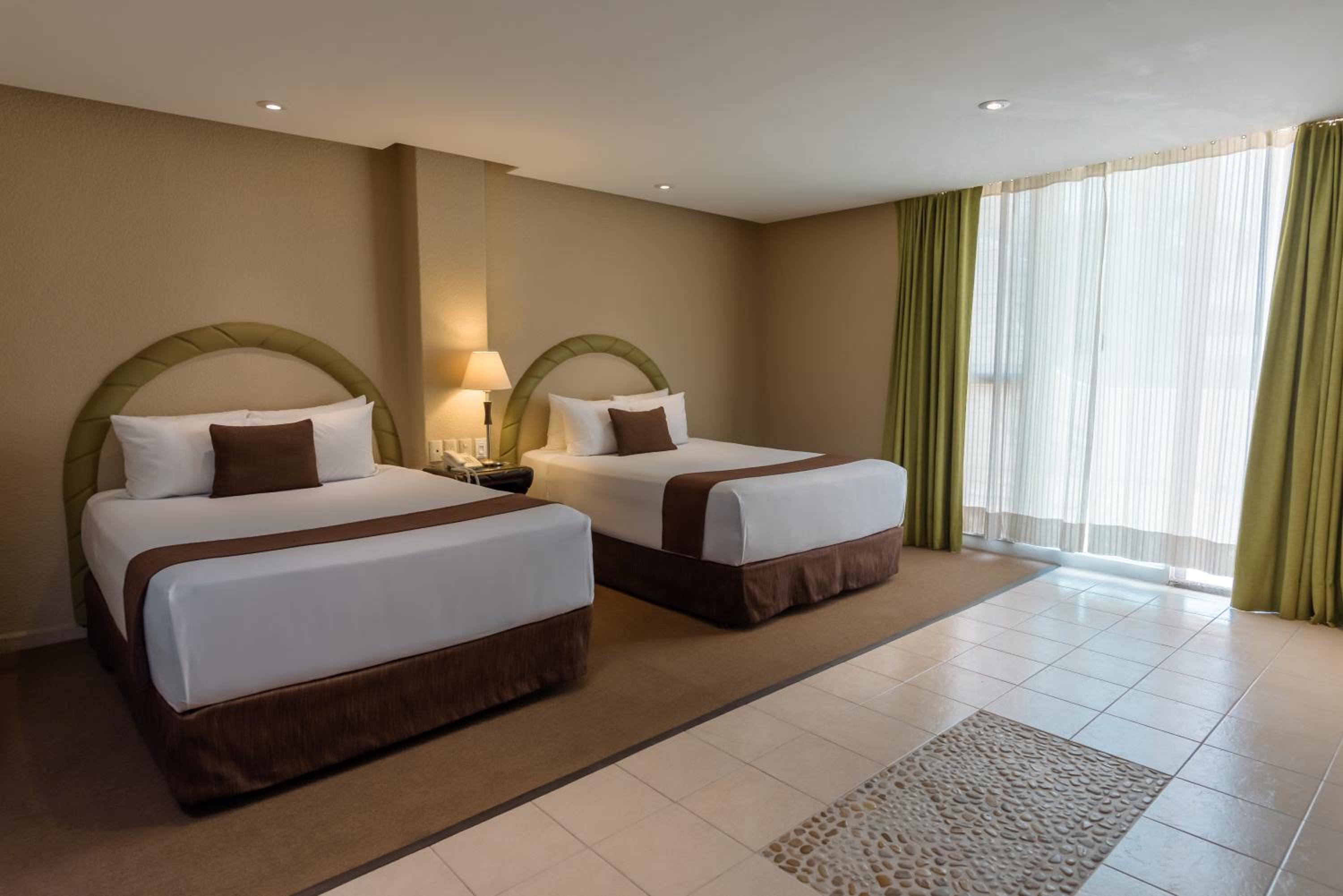 Prime Suite, 2 Double photo 2