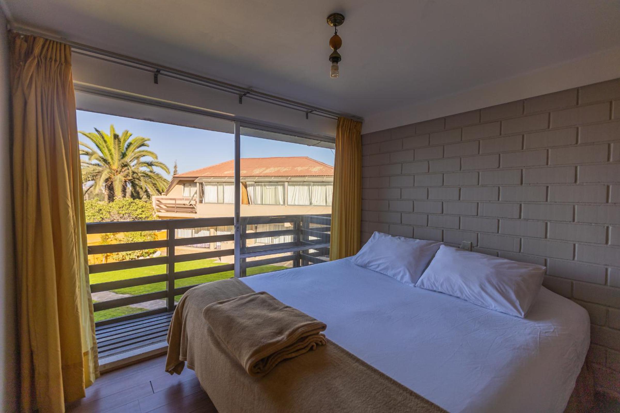 Four-Bedroom Apartment with Balcony