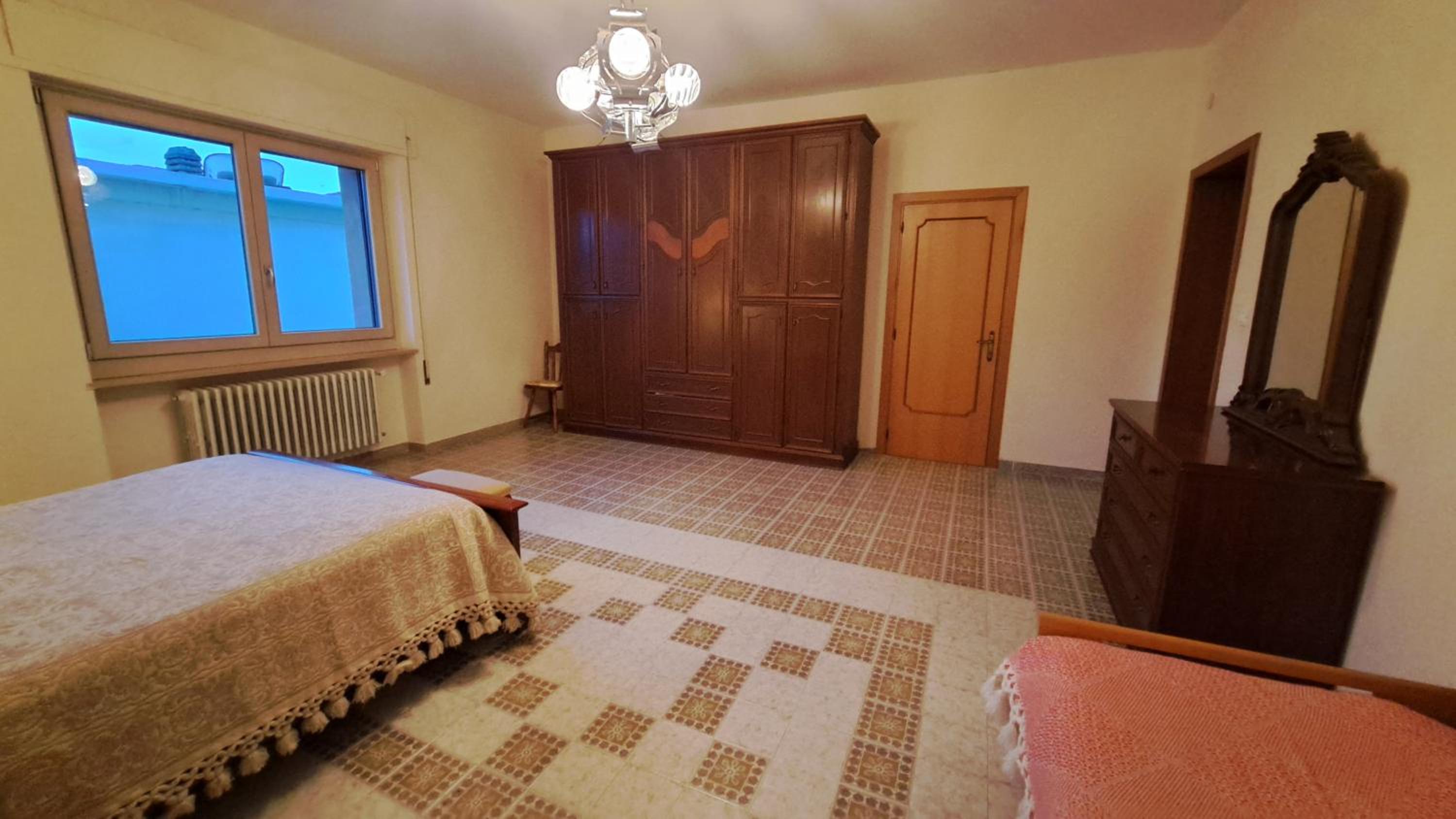 One-Bedroom House photo 2
